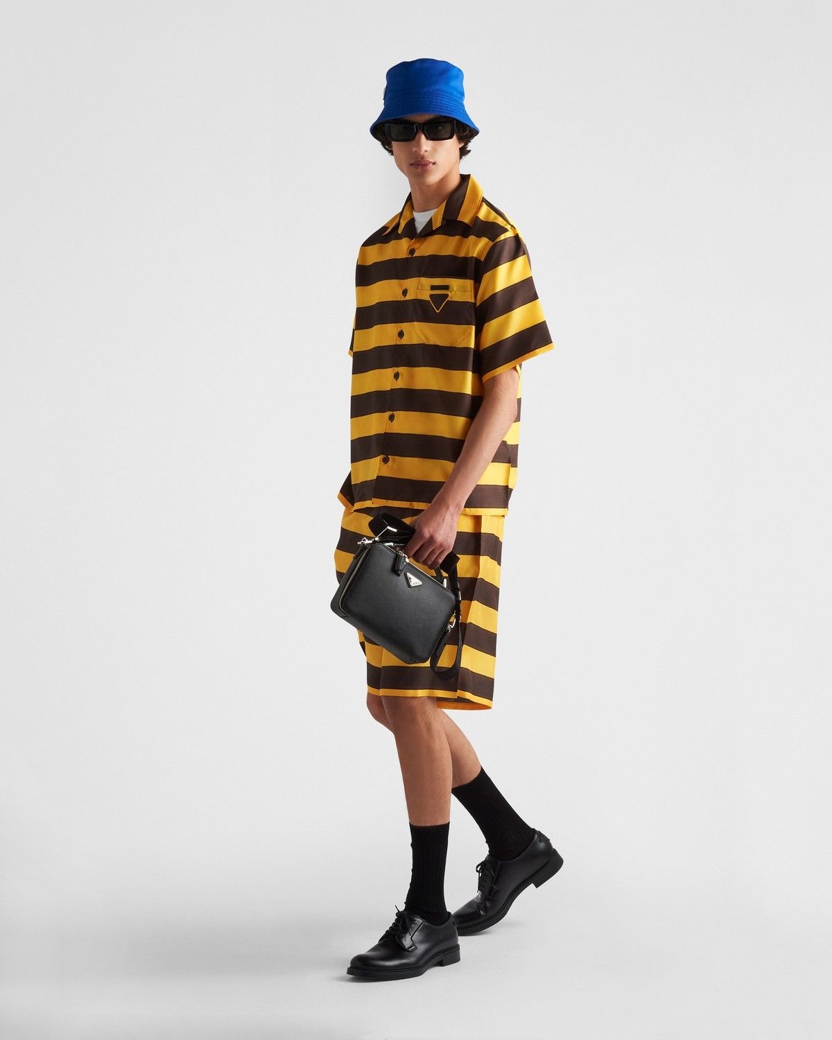 Prada oc11z0625 Printed Silk Bermuda Shorts in Yellow/Brown Size US 30 / EU 46 - 2 Thumbnail