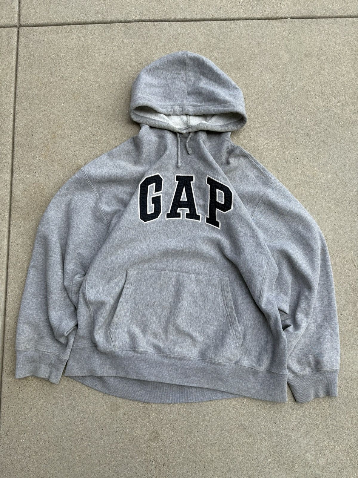 Gap × Vintage Vintage 2000s Gap Hoodie Made in Korea Size US L / EU 52-54 / 3 - 1 Thumbnail