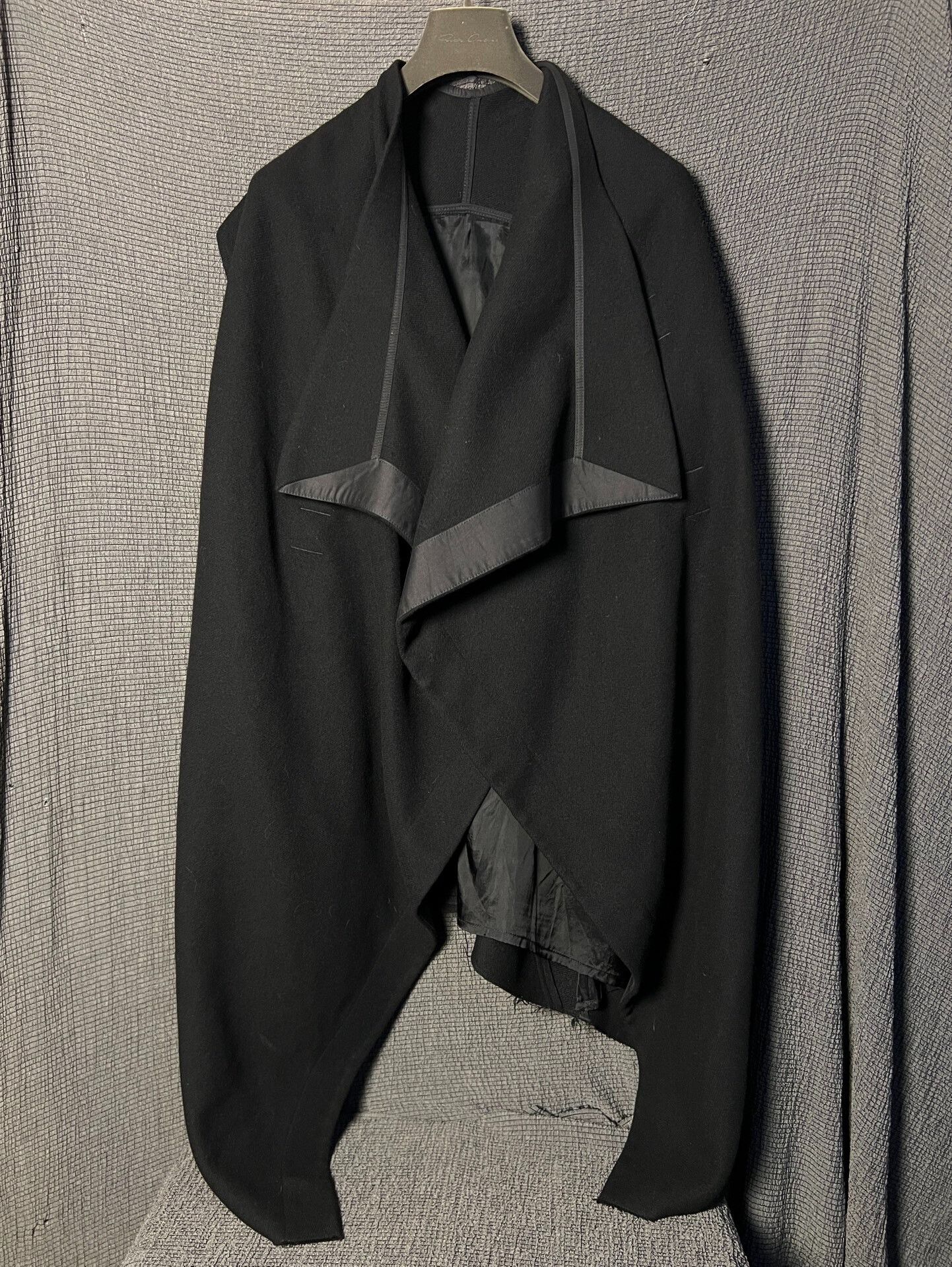 Rick Owens Rick Owens 15FW Sleeveless Wool Cape Size M / US 6-8 / IT 42-44 - 1 Thumbnail