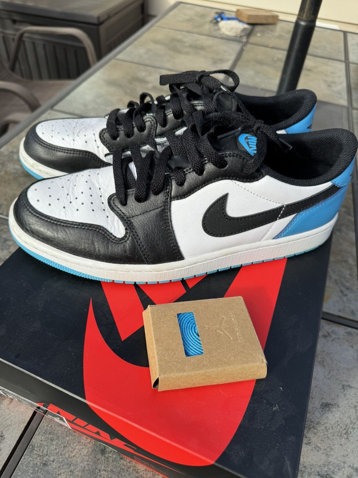 Jordan Brand × Nike Air Jordan 1 Retro Low OG 'UNC' Size US 10 / EU 43 - 1 Thumbnail