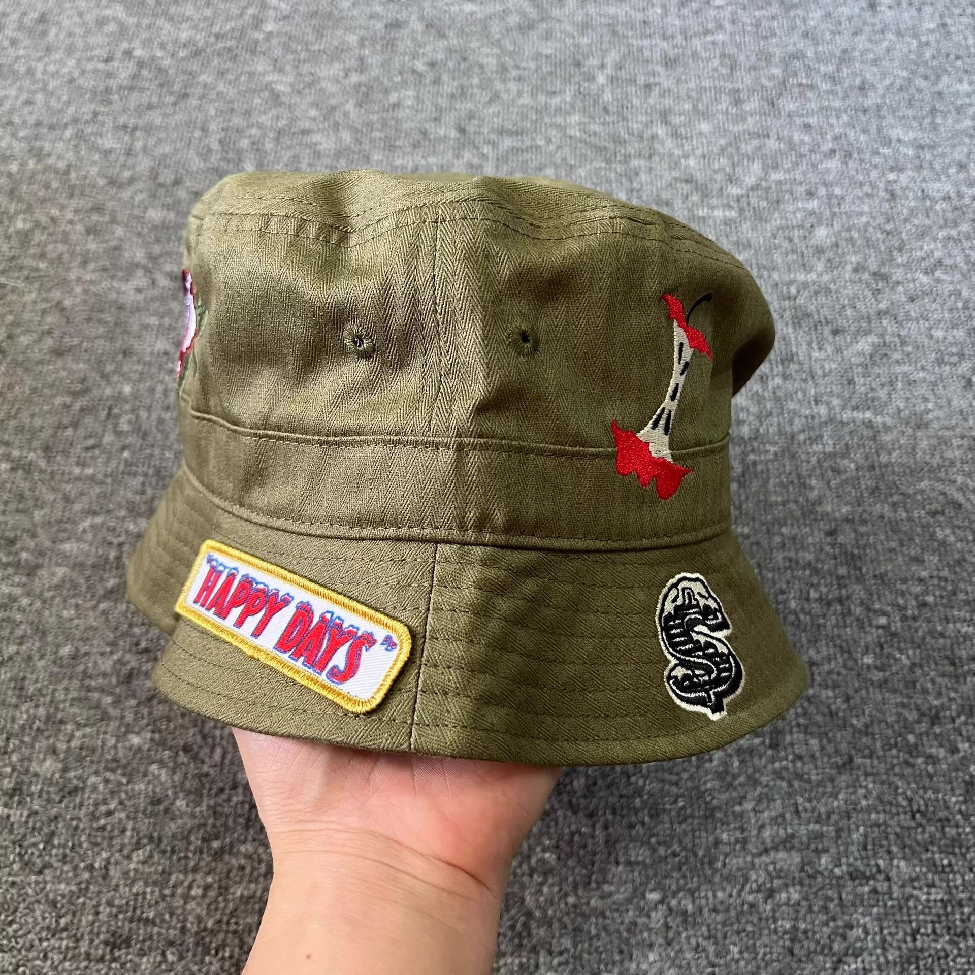 Billionaire Boys Club BBC US Flying Dog & Dollar Embroidered Bucket Hat Q7 Size ONE SIZE - 8 Thumbnail