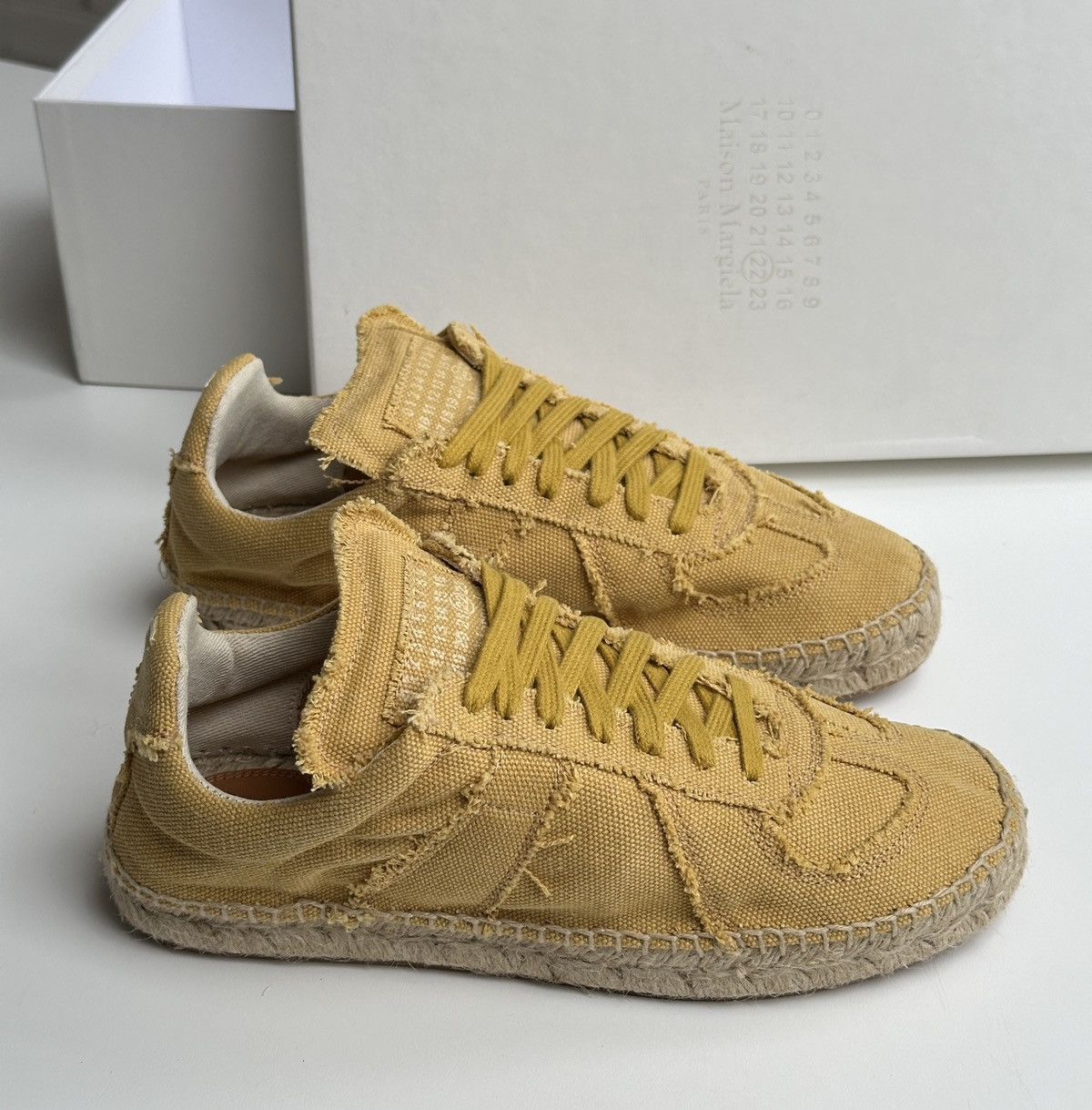 Maison Margiela Maison Margiela Replica sneakers espadrilles Size US 8 / IT 38 - 1 Thumbnail