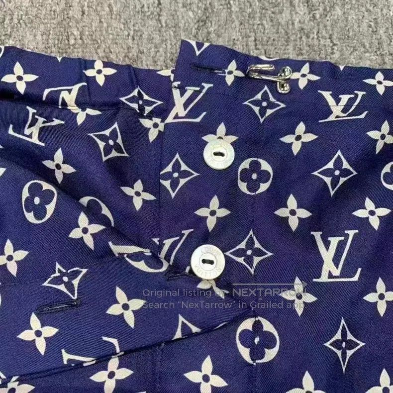 Louis Vuitton Louis Vuitton Blue Monogram Shorts. Size US 36 / EU 52 - 4 Thumbnail