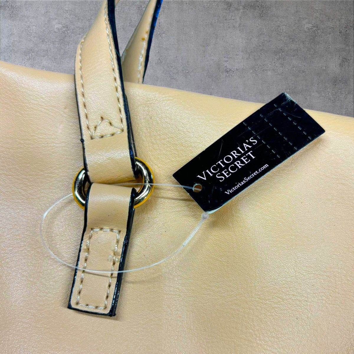 Victoria's Secret Beige Victoria’s Secret Leather Tote bag Size ONE SIZE - 4 Thumbnail