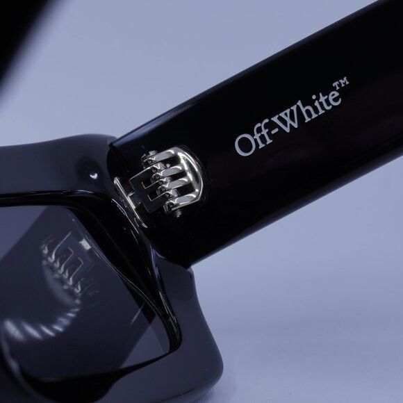 Off-White Off-White OERI136 ONTARIO 1007 Sunglasses Black Frame Size ONE SIZE - 8 Thumbnail