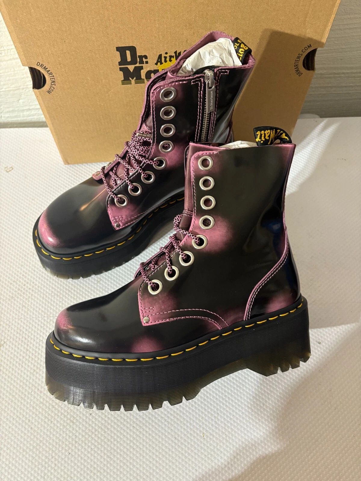 Dr. Martens JADON MAX DISTRESSED LEATHER PLATFORMS Size US 10 / IT 40 - 3 Thumbnail