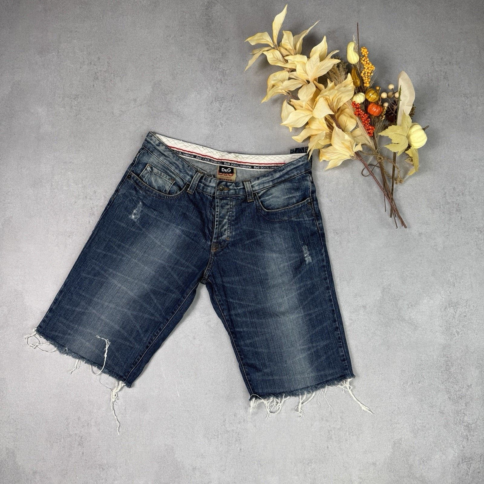 Vintage Dolce Gabbana Men Denim Distressed Shorts Size 36