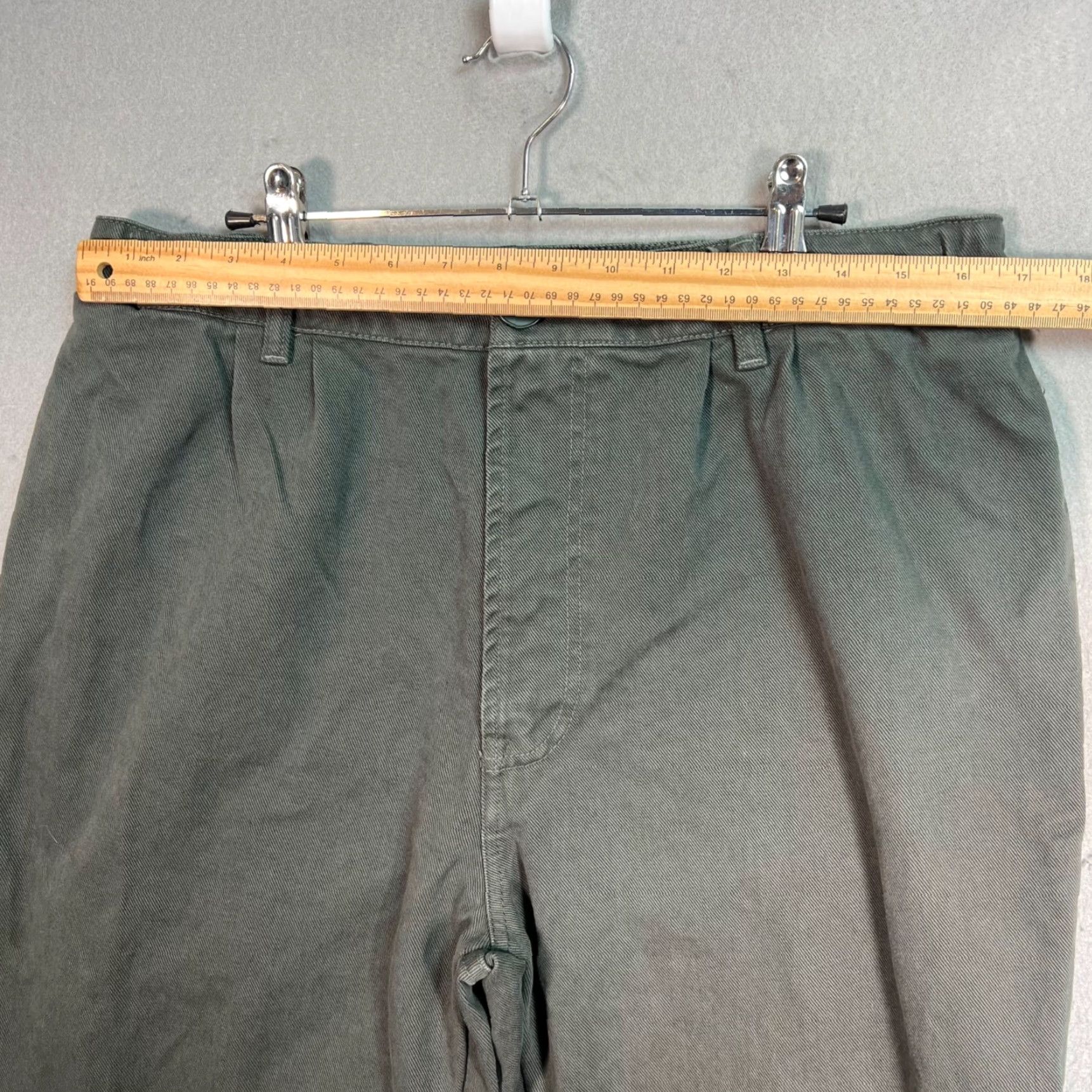 Vintage VINTAGE Bonne Amsterdam Chinos Pants Mens XL Gray Cotton Tapered Front Flat 30 Inseam 34 Waist Mens Size US 36 / EU 52 - 6 Thumbnail