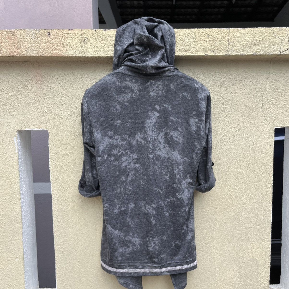 Tornado Mart Asymmetrical light hoodie in grey Size US M / EU 48-50 / 2 - 14 Thumbnail
