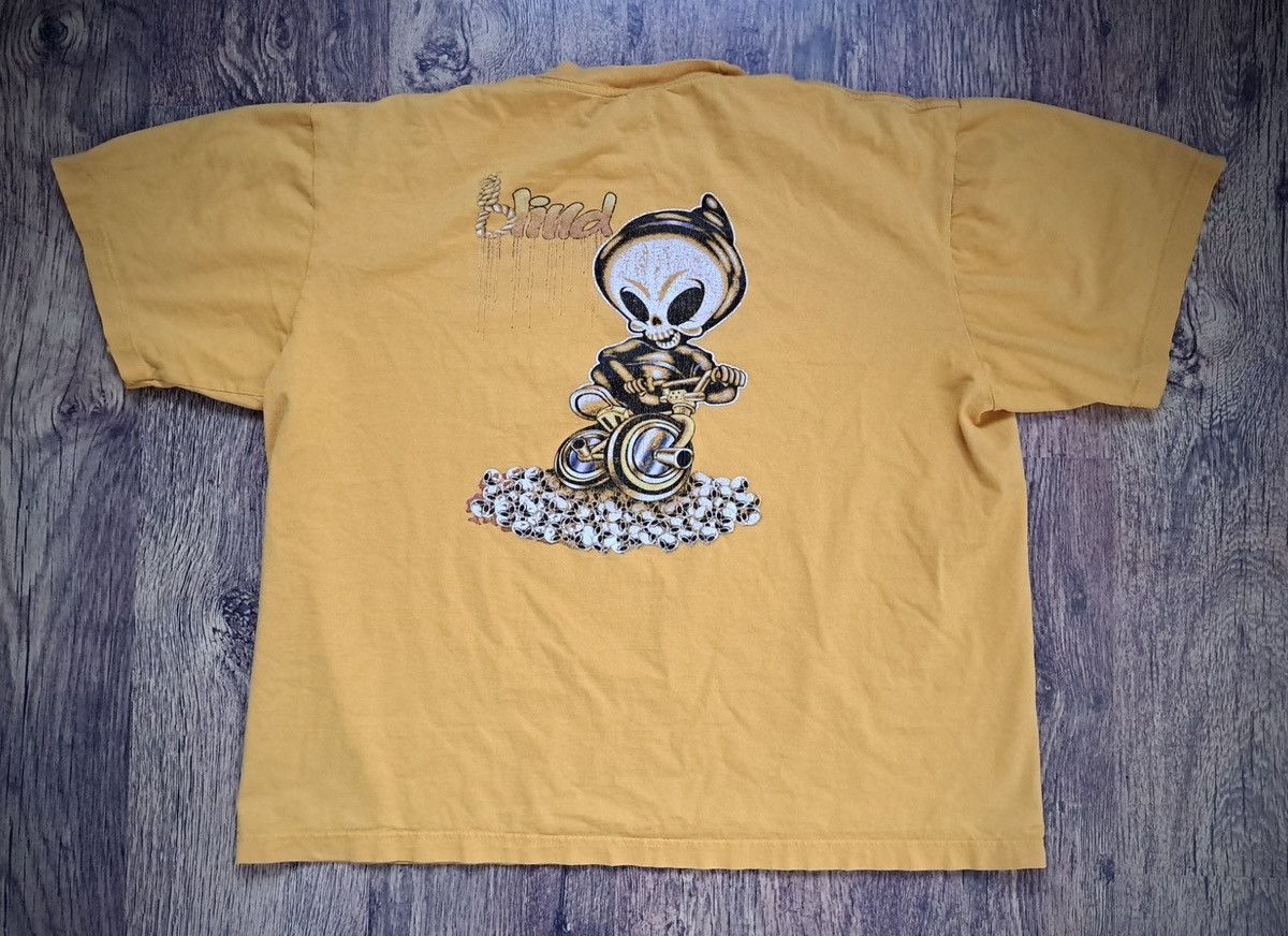 Vintage BLIND SKATEBOARDS x T-Shirt Size US L / EU 52-54 / 3 - 1 Thumbnail