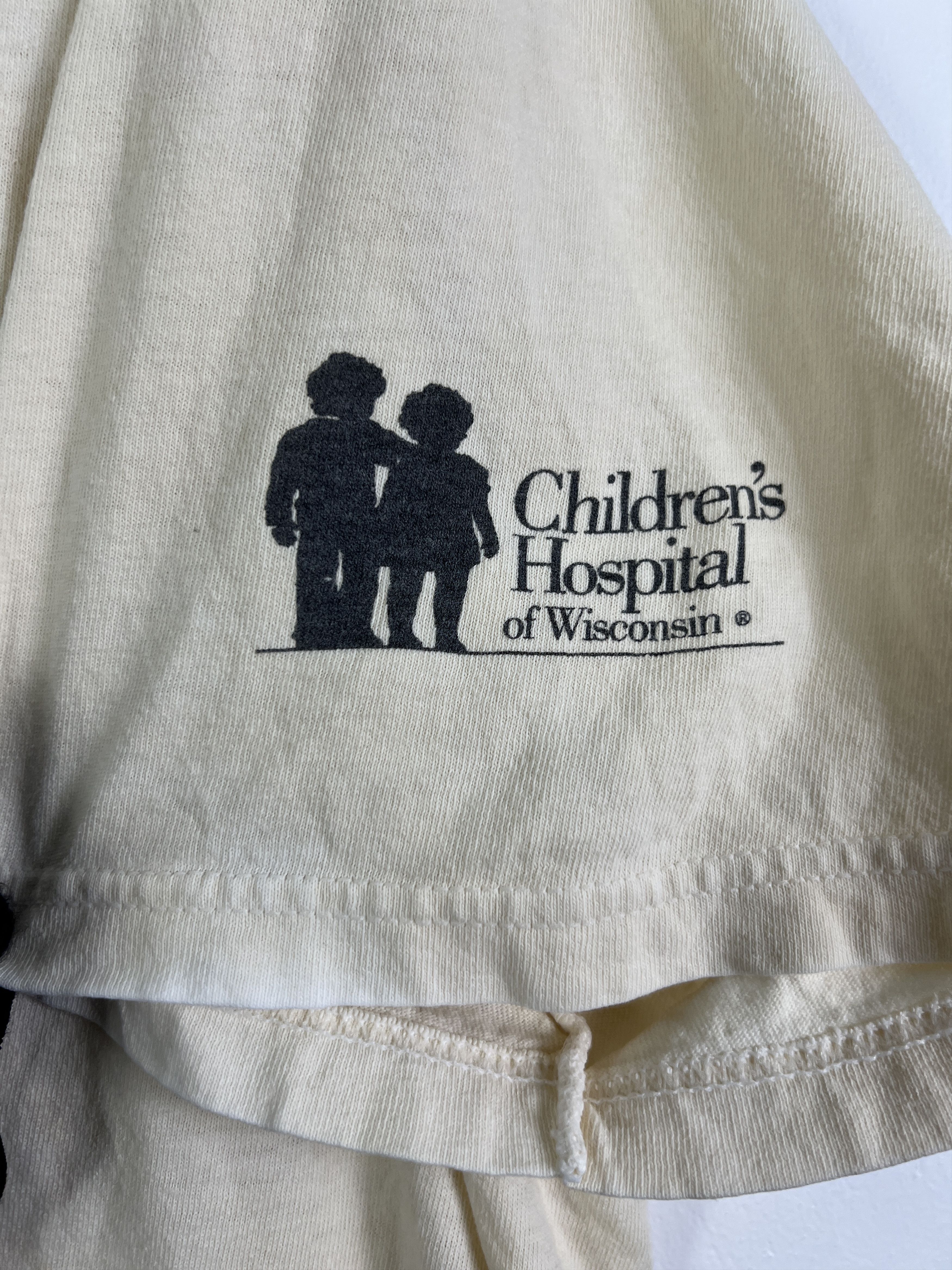 Vintage No.4999 Vintage Children's Hospital Graphic Tee (XL) Size US XL / EU 56 / 4 - 4 Thumbnail