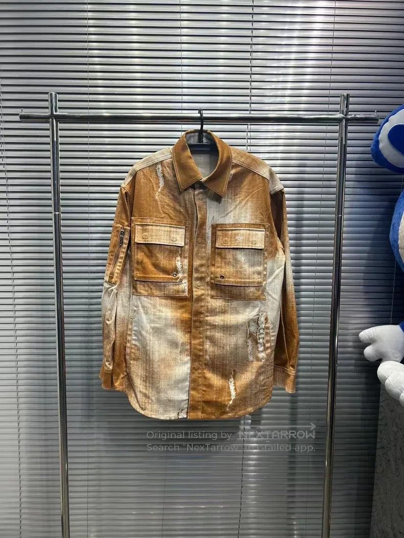 Fendi Fendi Classic Limited Edition Rendered Full Print Logo Ora Size US S / EU 44-46 / 1 - 1 Thumbnail
