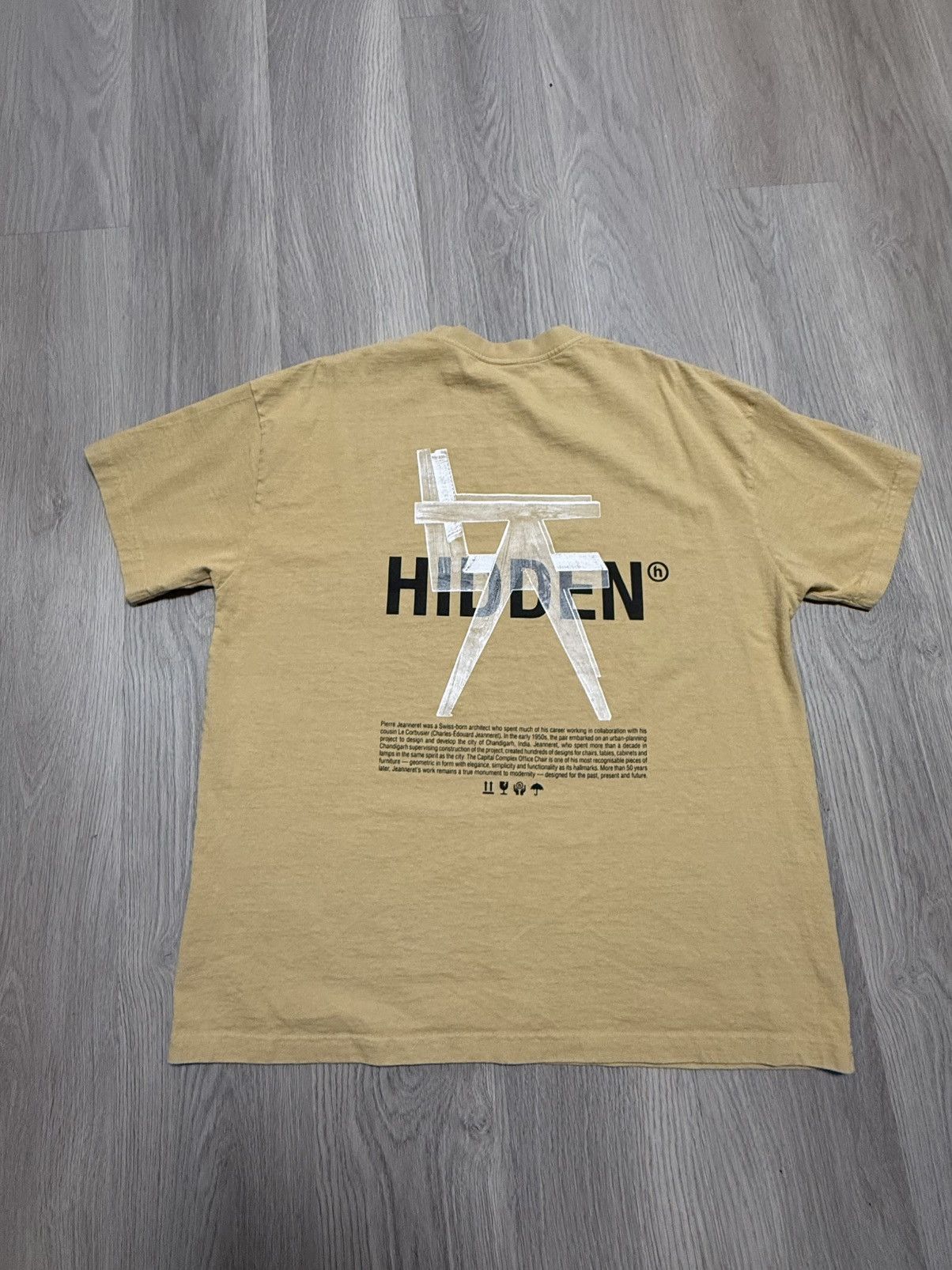 HIDDEN HIDDEN Jeanneret Tee Size US XL / EU 56 / 4 - 1 Thumbnail