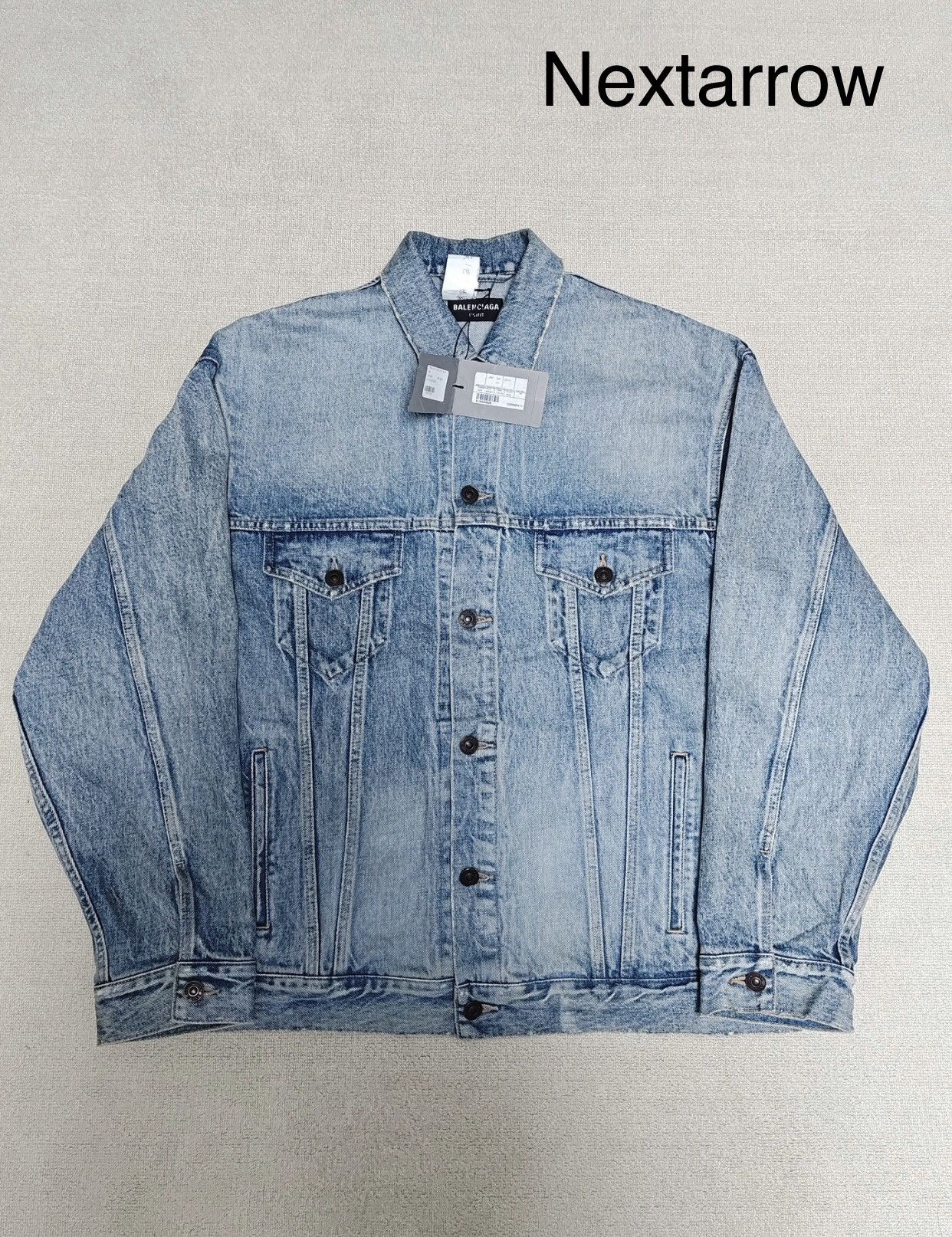 Balenciaga Balenciaga Scissors Pattern Embroidered Collar Denim Coat Size US L / EU 52-54 / 3 - 2 Thumbnail