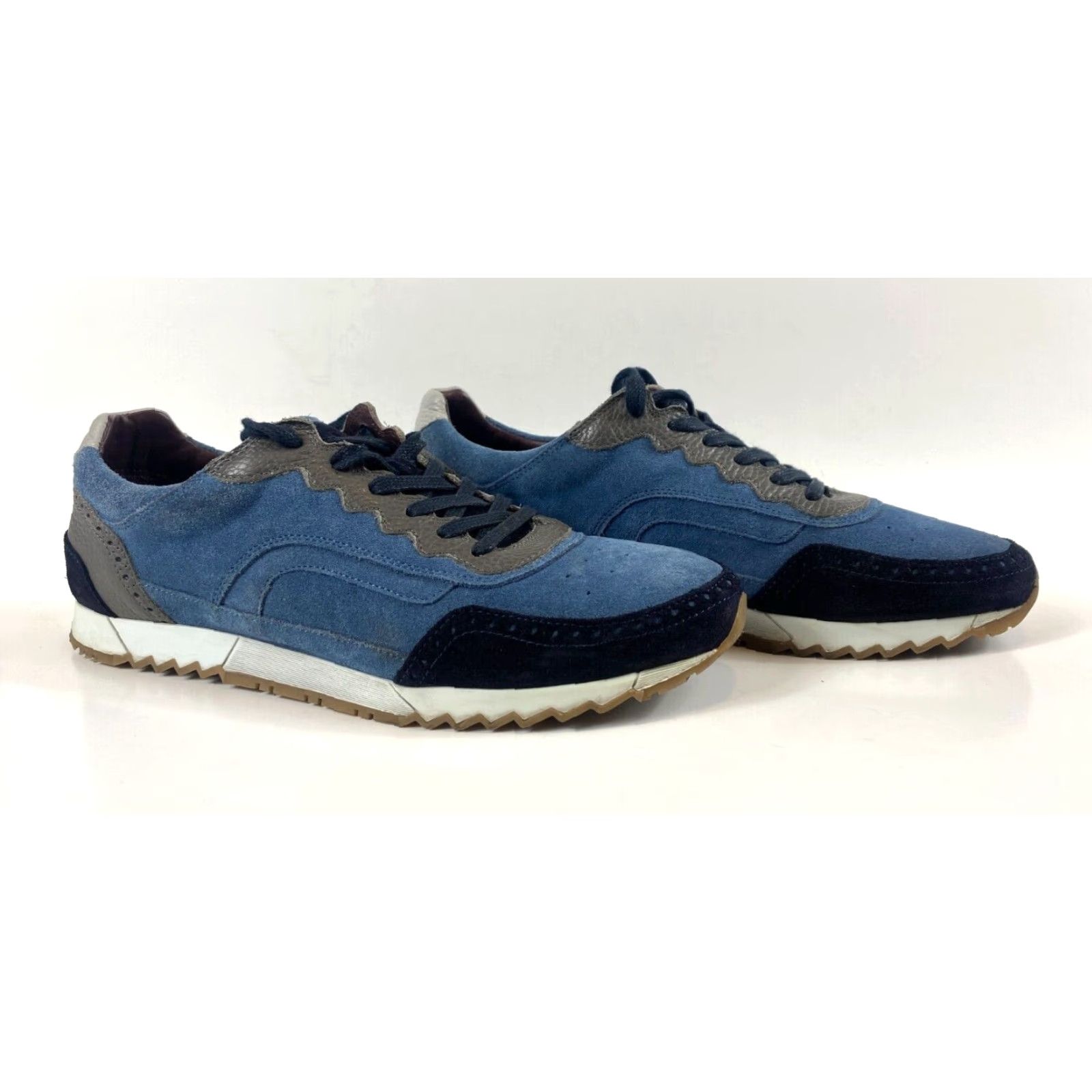 Noah Noah Waxman Men’s Greenwich Navy Low-Top Suede Sneakers 9.5 Navy Sneakers Mens Size 9.5 Suede Leather Pebbled Rubber Sole Casual Shoes Size US 10 / EU 43 - 2 Thumbnail