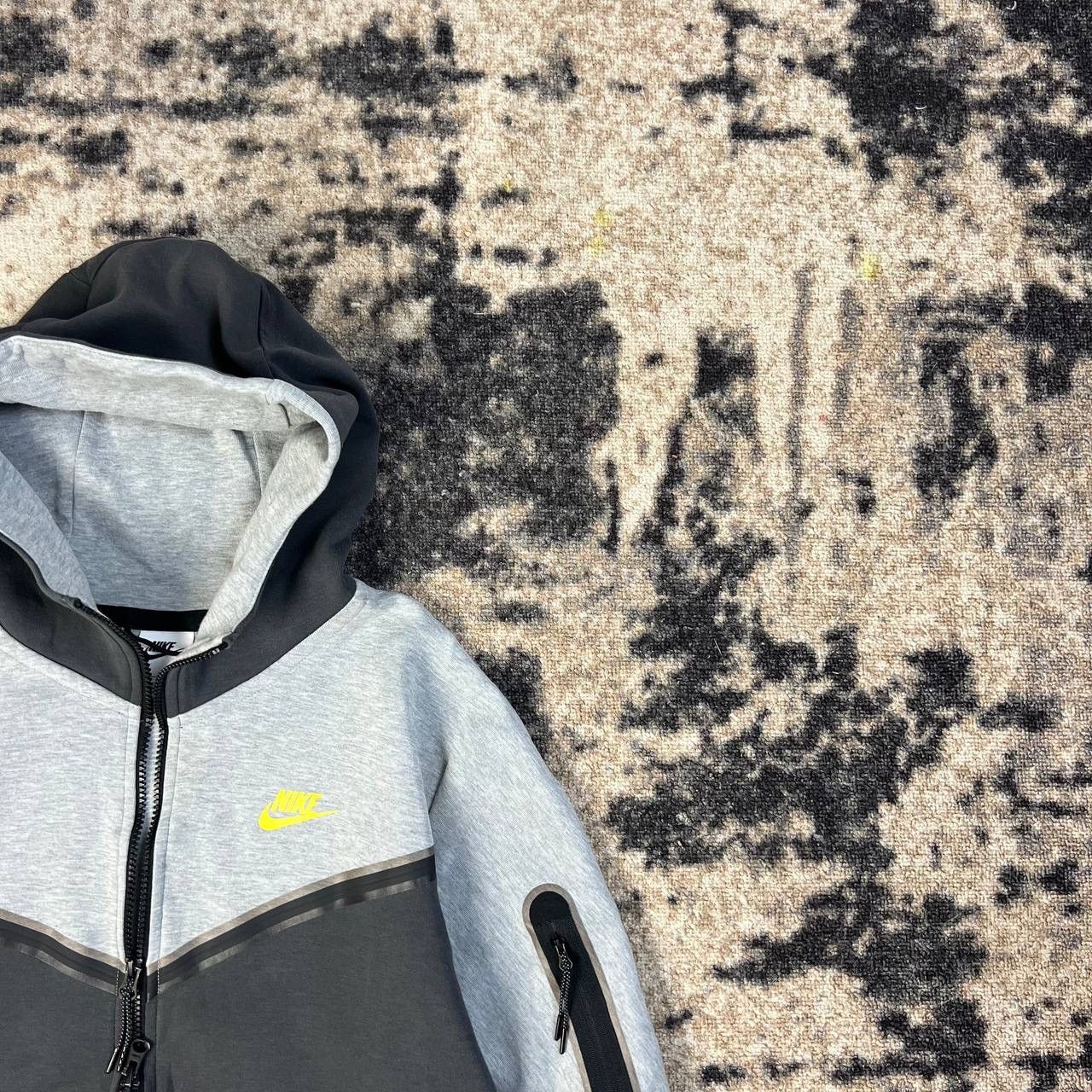 Nike Nike Tech Fleece Mini Logo Zip Up Drill Hoodie Size US M / EU 48-50 / 2 - 2 Thumbnail