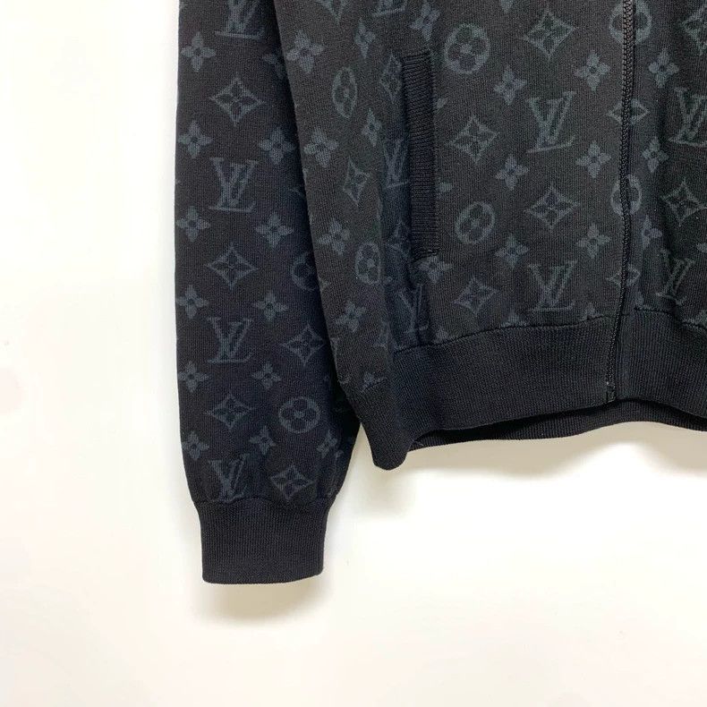 Louis Vuitton Louis Vuitton Black full-print presbyopic knit jacket Size US L / EU 52-54 / 3 - 5 Thumbnail