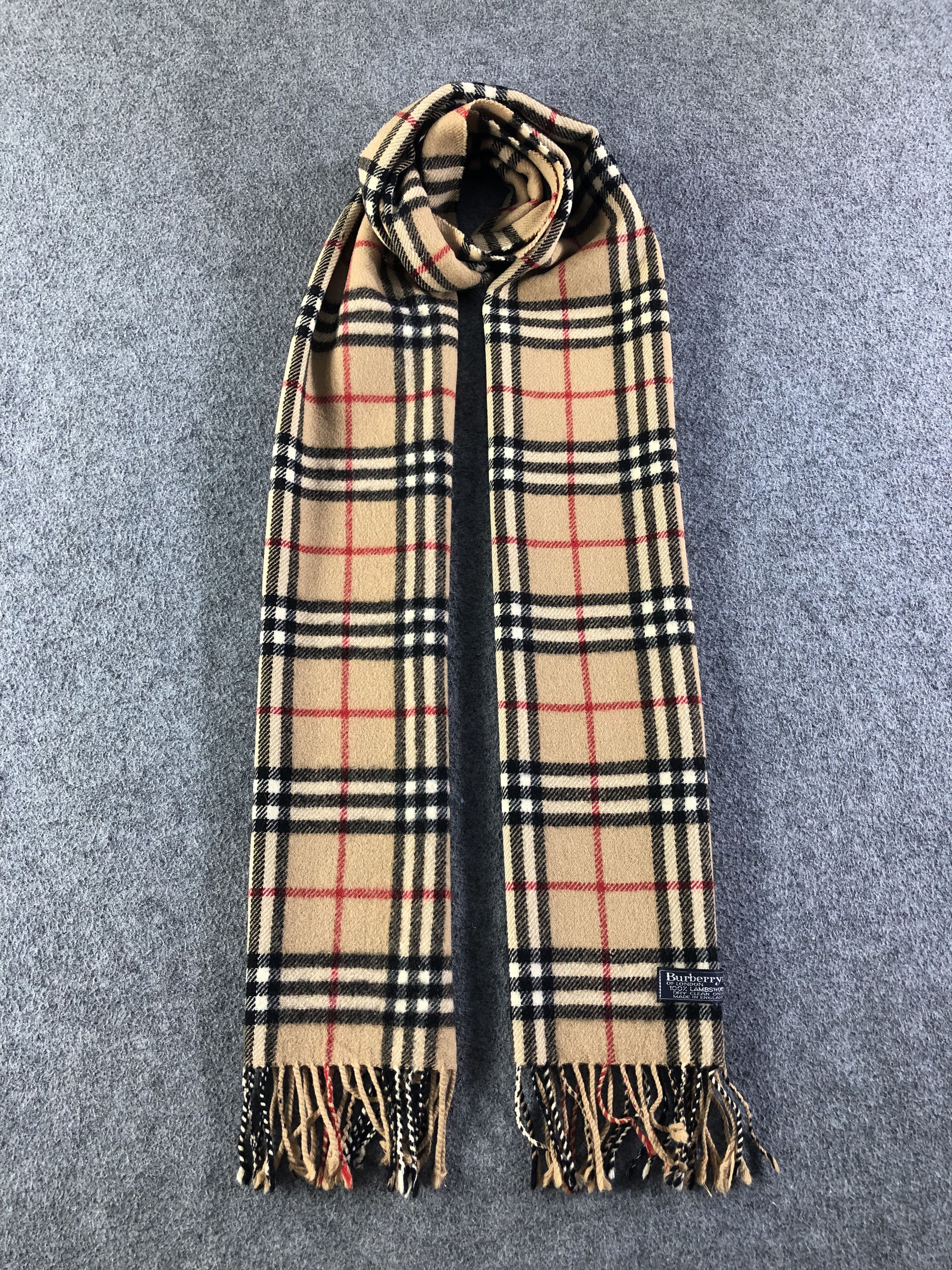 Burberry Burberrys Scarf / Muffler / Neckwear SS1368 Size ONE SIZE - 1 Thumbnail