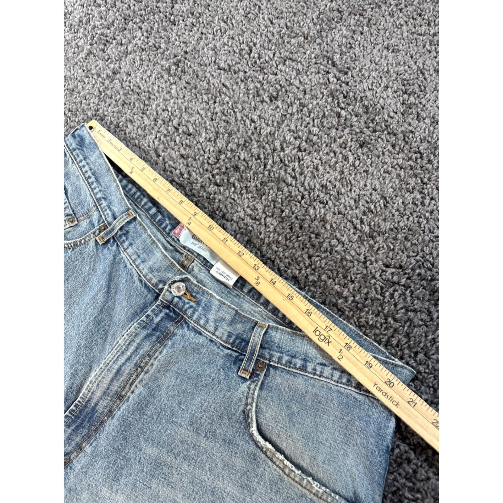 Levi's VINTAGE Levi's 599 Jeans Baggy Loose Skater Punk Grunge Light Wash 42x30 Men Jeans 42 Blue Denim Relaxed Wide-Leg Mens Size US 42 / EU 58 - 4 Thumbnail
