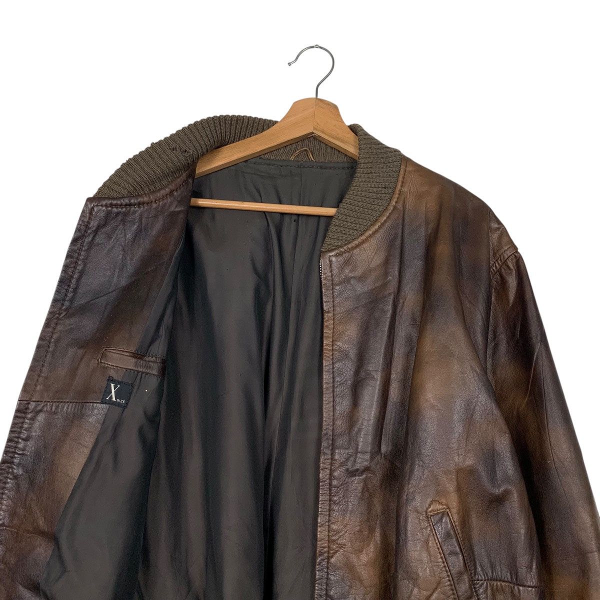 Japanese Brand Vintage HANTS Patina Leather Bomber Jacket #2431-C109 Size US L / EU 52-54 / 3 - 10 Thumbnail