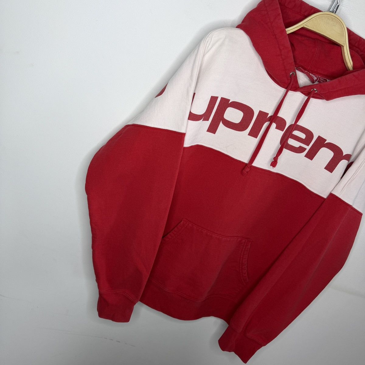 Supreme Supreme Sweatshirt Logo 2017 Hoodie Red White Size US L / EU 52-54 / 3 - 3 Thumbnail