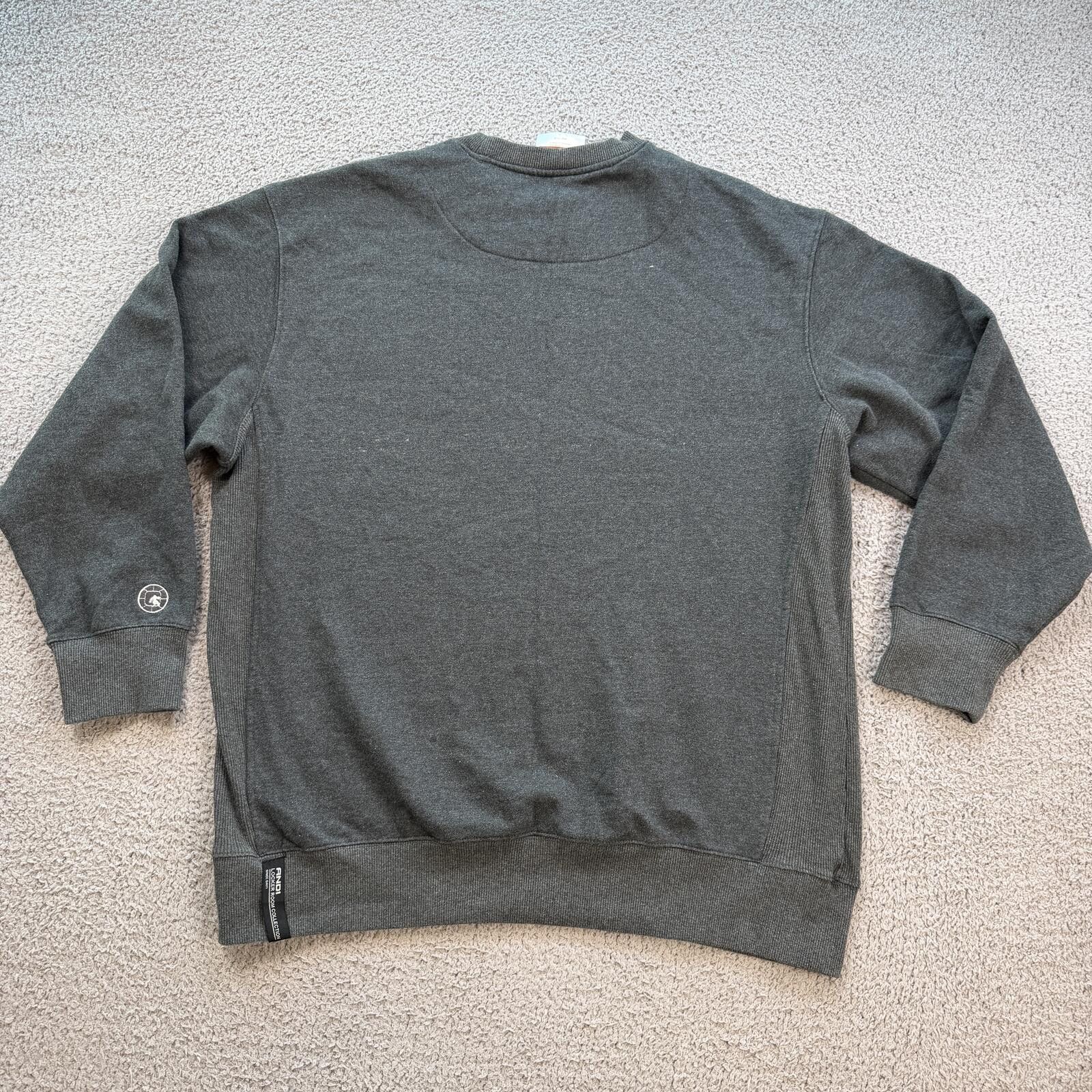 JW Anderson AND1 Locker Room Collection Crewneck Sweatshirt Chenille Size US XXL / EU 58 / 5 - 2 Thumbnail