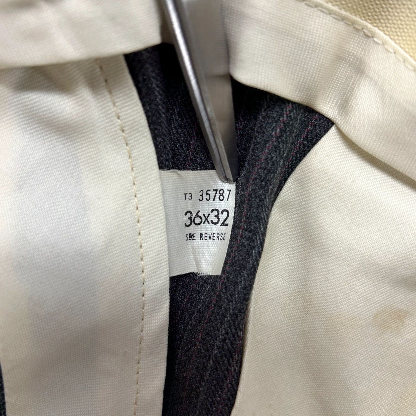 Haggar VINTAGE Haggar Pants Mens 36x32 Grey Chino Pleated Pinstripe Polyester USA 90s Size US 36 / EU 52 - 6 Thumbnail