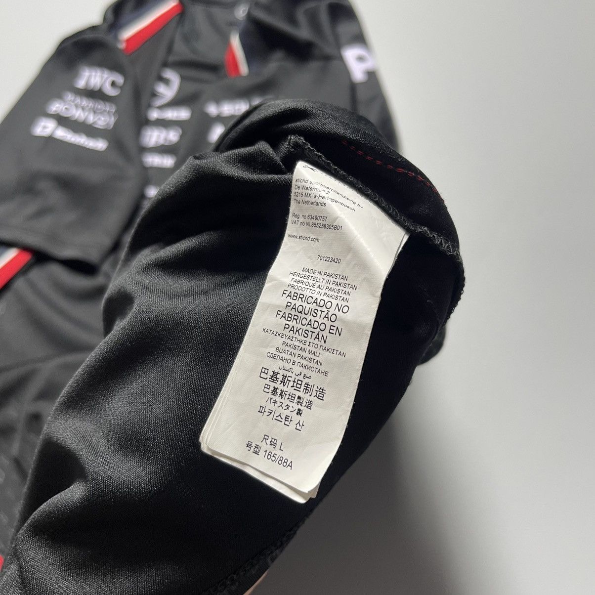 Mercedes-Benz MERCEDES BENZ AMG PETRONAS F1 2023 TEAM DRIVER T-SHIRT Size US L / EU 52-54 / 3 - 8 Thumbnail