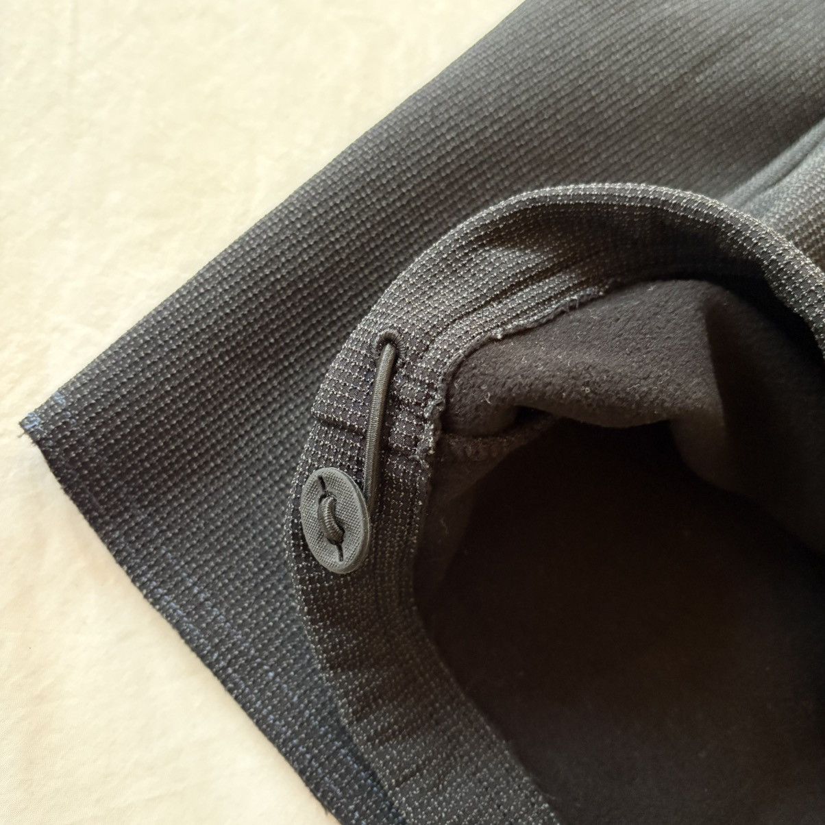 AFFXWRKS AFFXWRKS Transit Pullover 1/4 Zip Gorpcore Black Grid Size US M / EU 48-50 / 2 - 4 Thumbnail