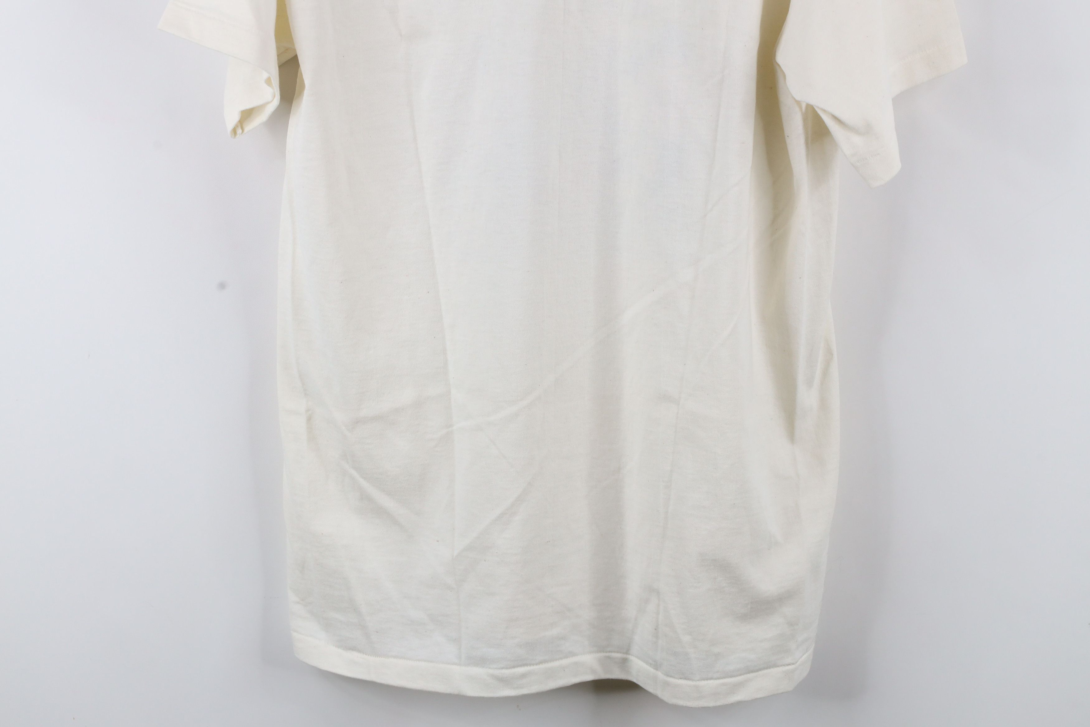 Vintage Vintage 90s Streetwear Flower Floral T-Shirt Cream USA Size L / US 10 / IT 46 - 13 Thumbnail