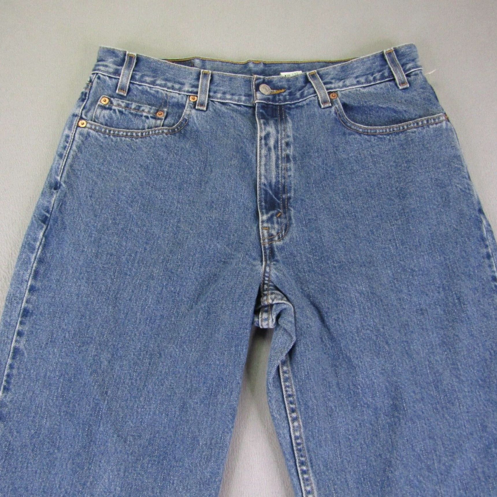 Levi's VINTAGE Levi's Jeans Men 36x28 Relaxed Fit Blue Denim 550 2000s Y2K Regular Cut Size US 34 / EU 50 - 2 Thumbnail