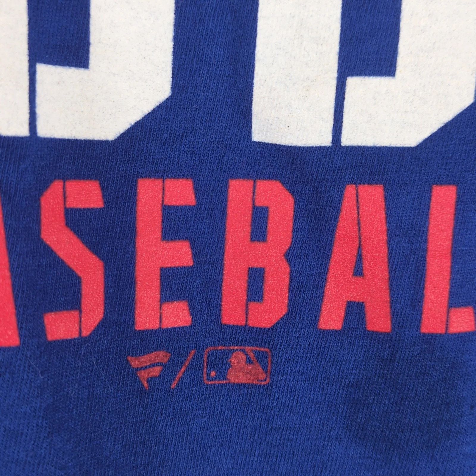 MLB Chicago Cubs Baseball Men's L Graphic T-Shirt Fanatics MLB Size US L / EU 52-54 / 3 - 7 Thumbnail