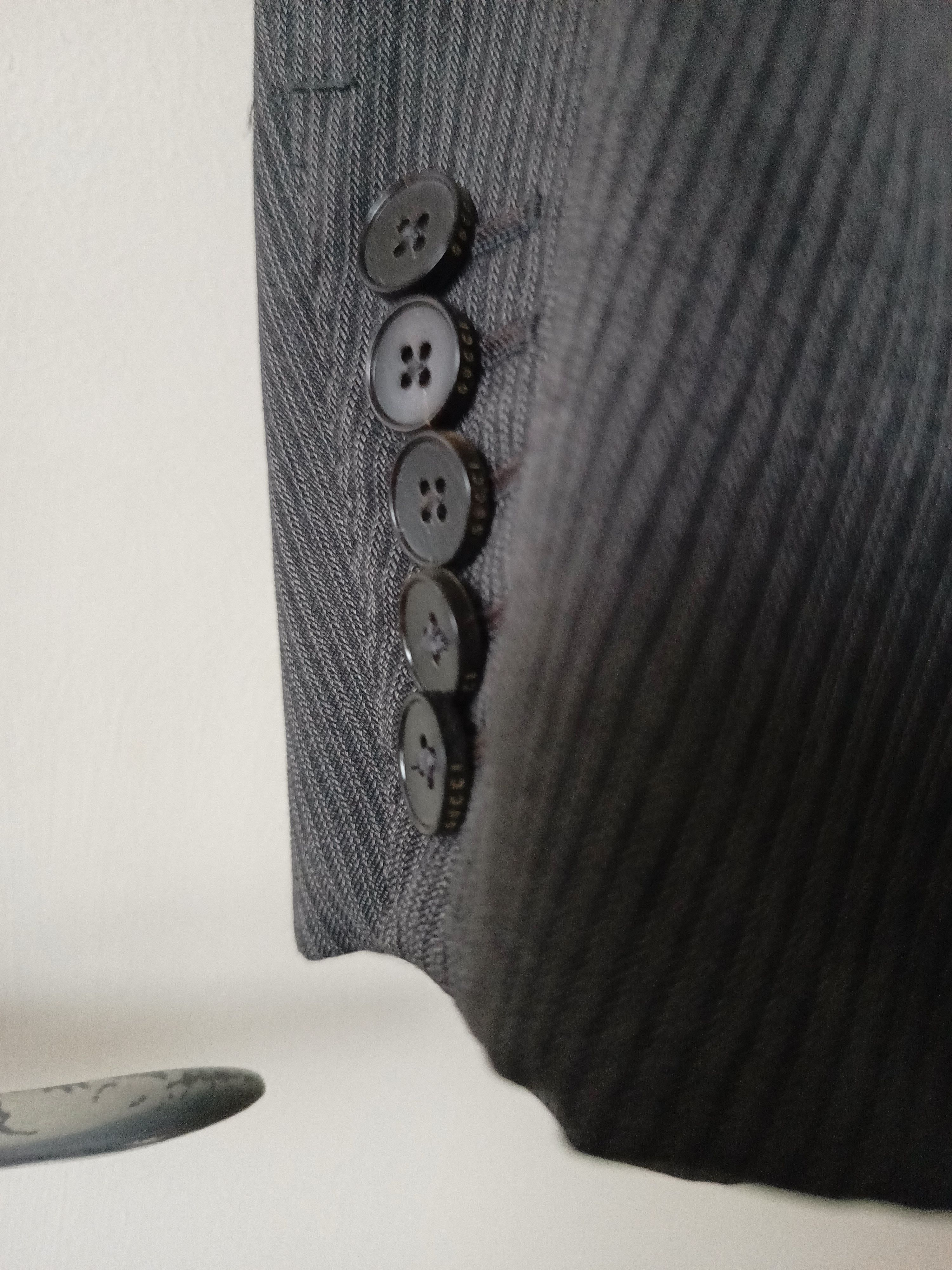 Gucci Gucci Grey Pinstripe 2 piece suit Size 48R - 3 Thumbnail