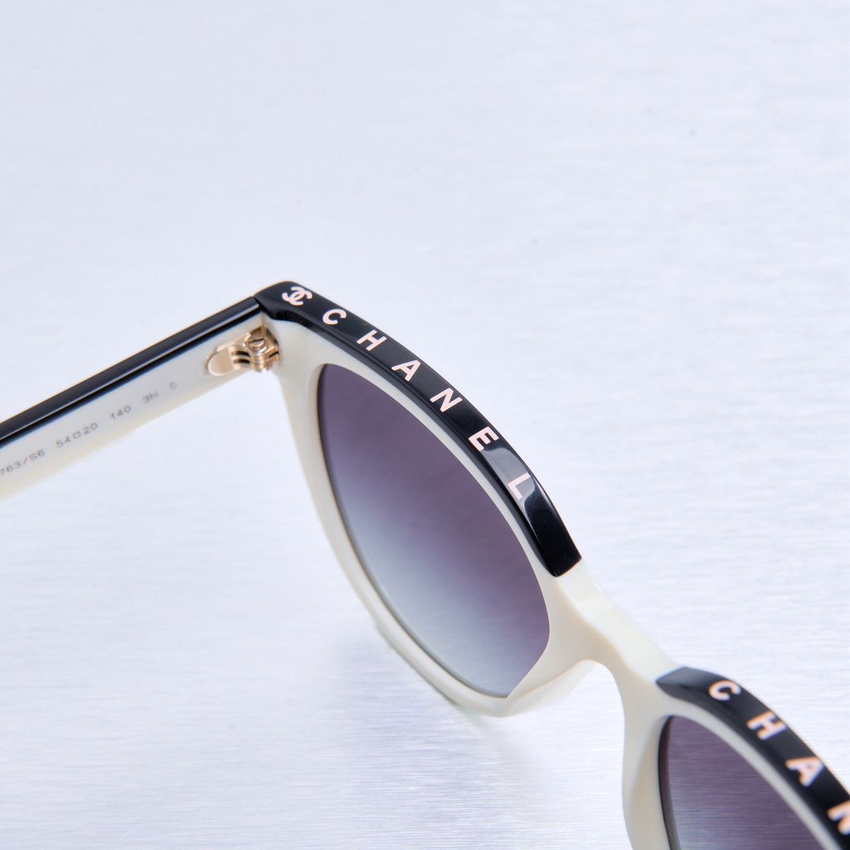 Chanel CHANEL 0CH5414 1763S6 SUNGLASSES Size ONE SIZE - 4 Thumbnail