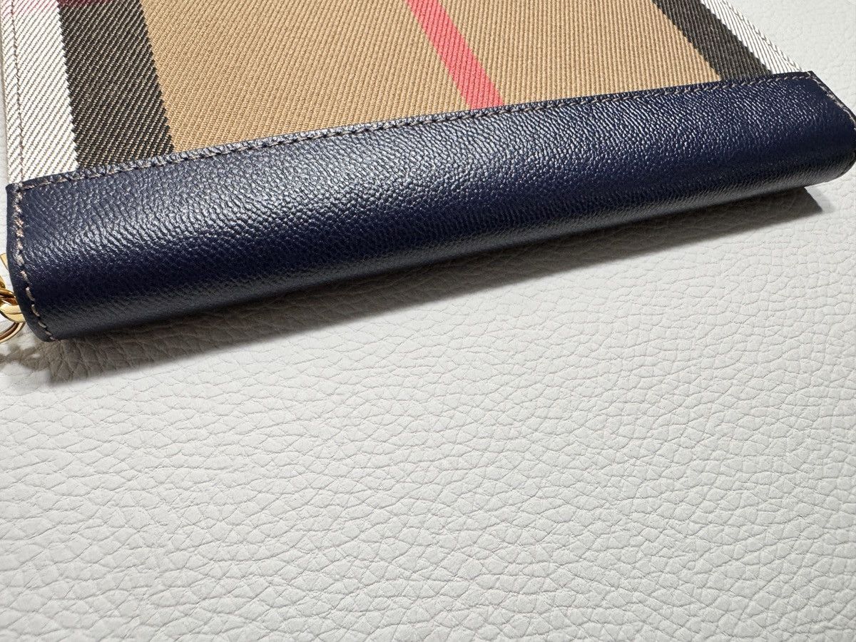 Burberry Burberry Large Check Zip Around Leather Wallet Dark Blue Size ONE SIZE - 4 Thumbnail