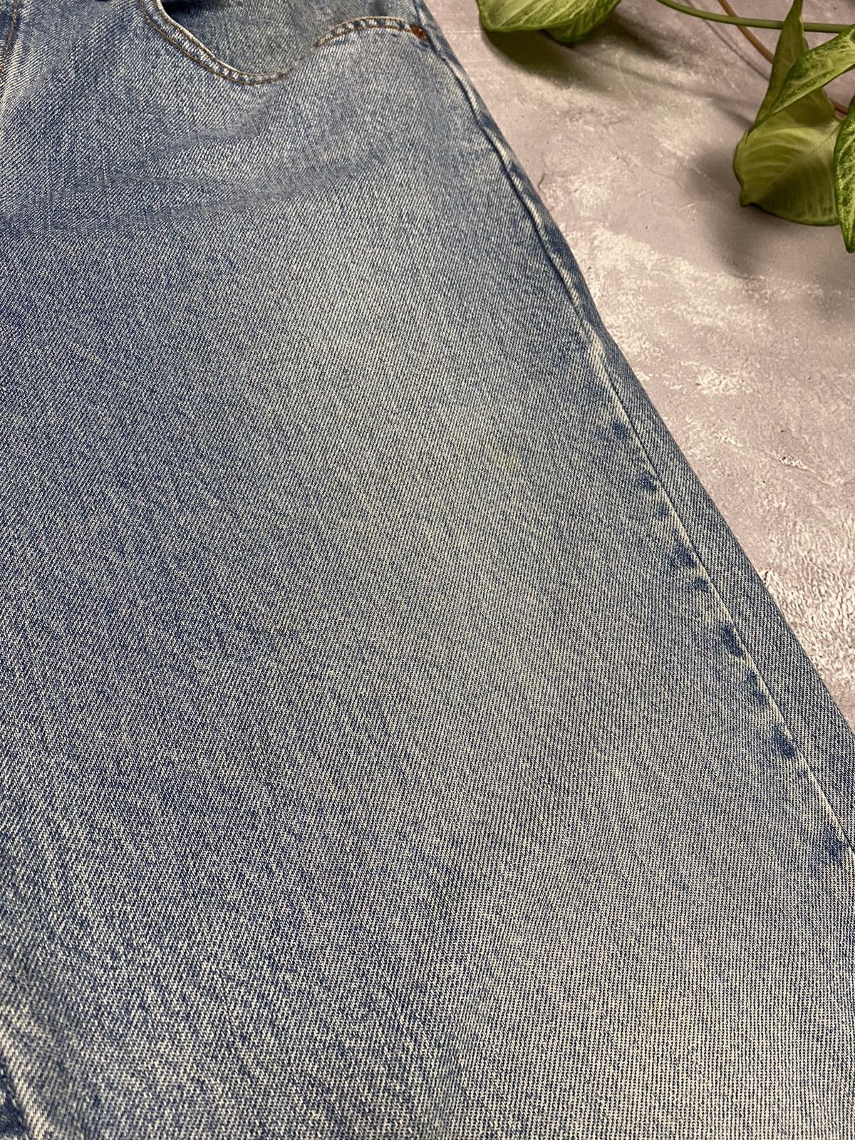 Jean × Levi's × Vintage Vintage Levis 615 1998 Jeans Baggy Wash Denim Blue Size US 34 / EU 50 - 9 Thumbnail