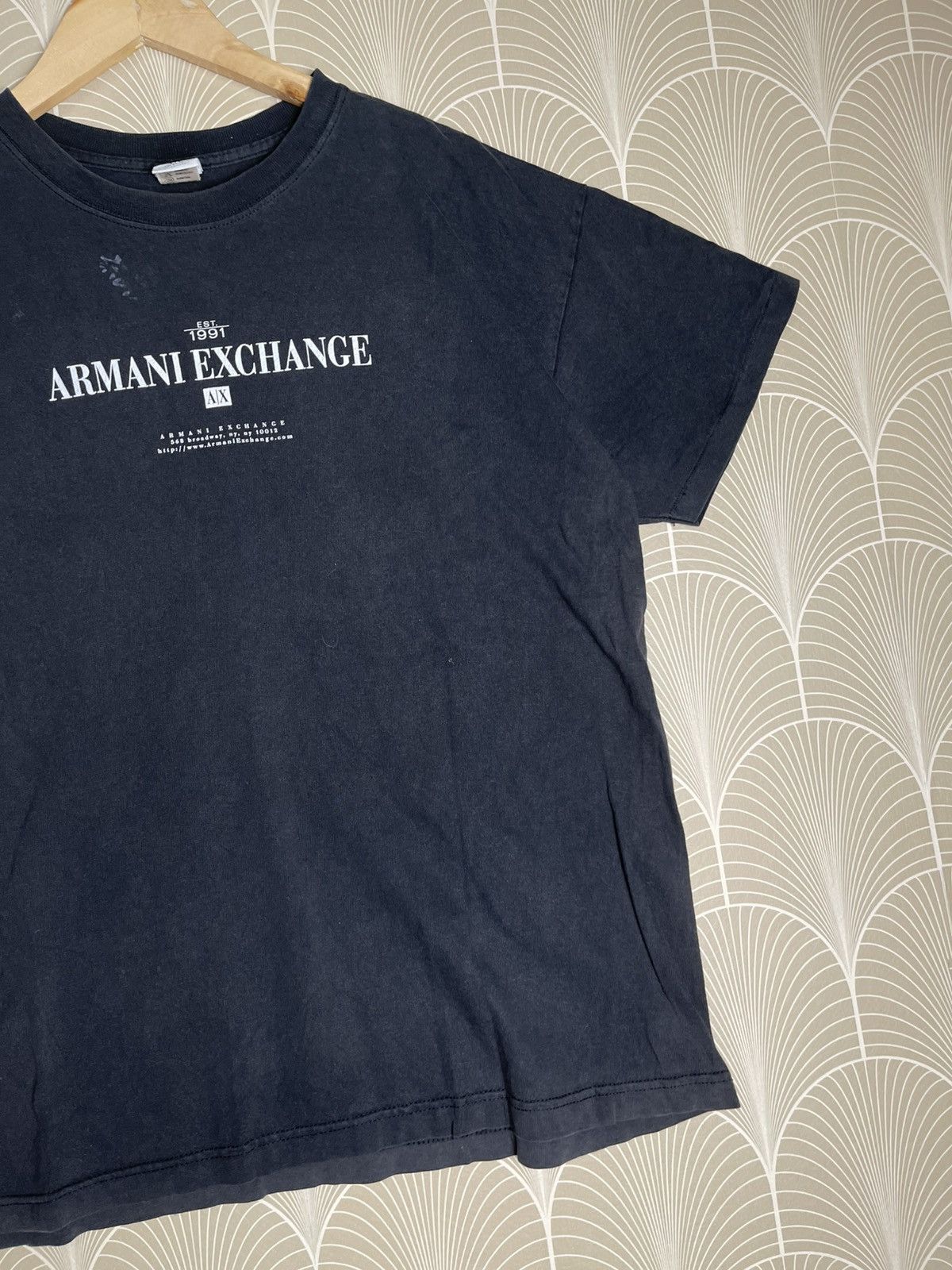Armani Exchange × Vintage VINTAGE 90s ARMANI EXCHANGE CENTER LOGO TSHIRT SINGLE STITCH Size US L / EU 52-54 / 3 - 4 Thumbnail