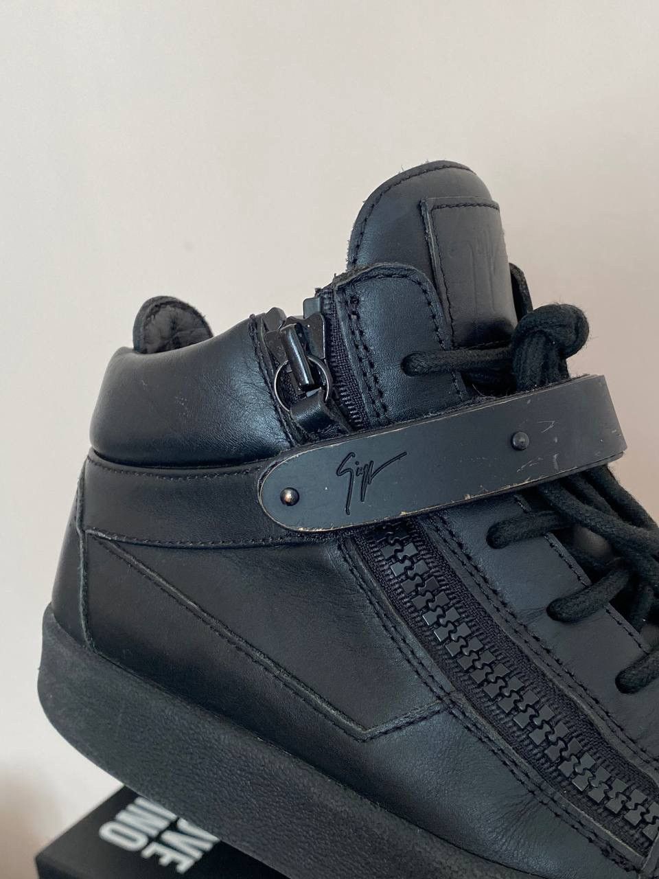 Giuseppe Zanotti Giuseppe Zanotti May London Black Size 38.5 Size US 6 / EU 39 - 10 Thumbnail