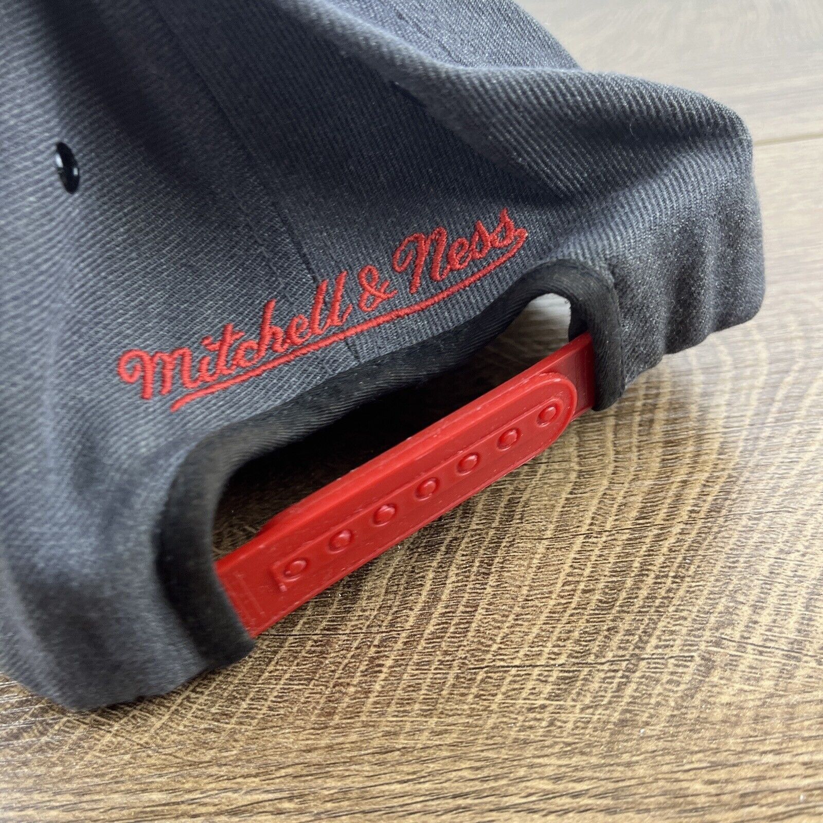 Mitchell & Ness Chicago Bulls Snapback Hat Mitchell & Ness Gray Adjustable H Size ONE SIZE - 11 Thumbnail