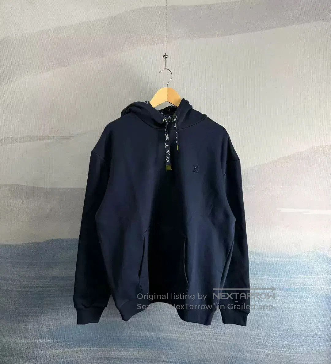 Louis Vuitton louis vuitton navy rhinestone hooded sweatshirt. Size XL / US 12-14 / IT 48-50 - 1 Thumbnail