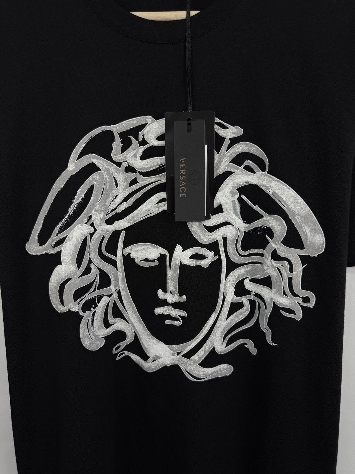 Versace ❗️NEW 🇮🇹 Versace Medusa Art T-Shirt Made in Italy Rare Y2K Size US L / EU 52-54 / 3 - 6 Thumbnail