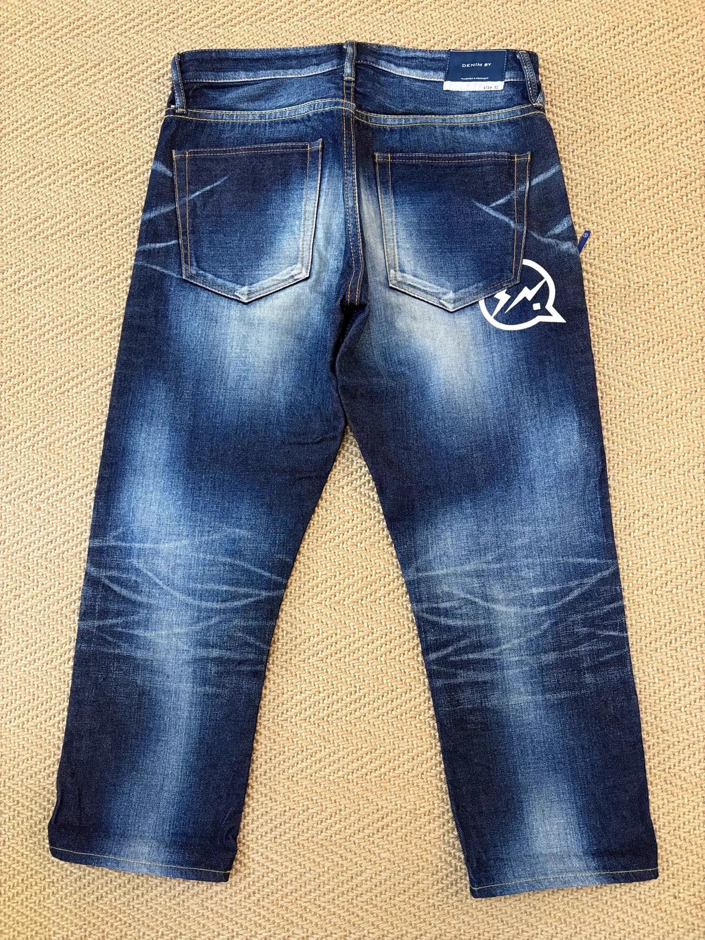 Vanquish VANQUISH x FRAGMENT DENIM Washed Cropped Jeans W32 Size US 32 / EU 48 - 2 Thumbnail