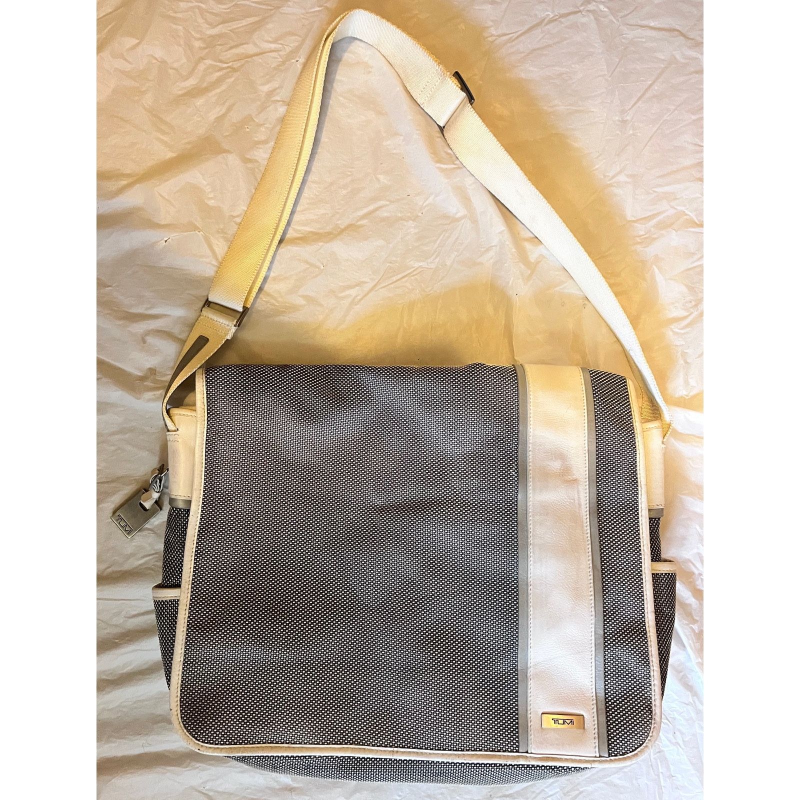 Tumi TUMI Elements Collection Ballistic Nylon & Leather Bag Size ONE SIZE - 2 Thumbnail