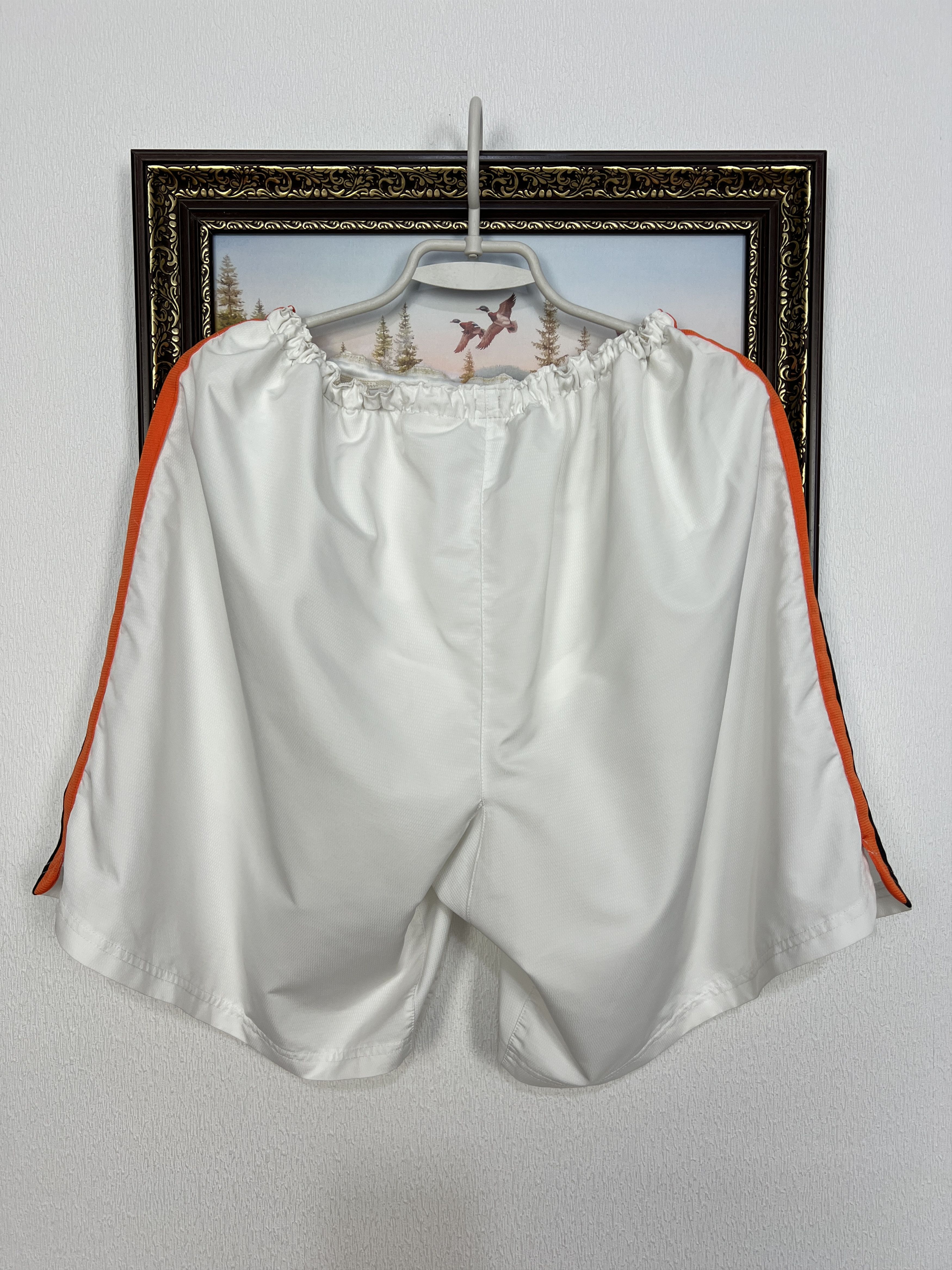 Nike Vintage Nike Valencia Football Shorts Soccer Athletic Rare Size US 36 / EU 52 - 9 Thumbnail