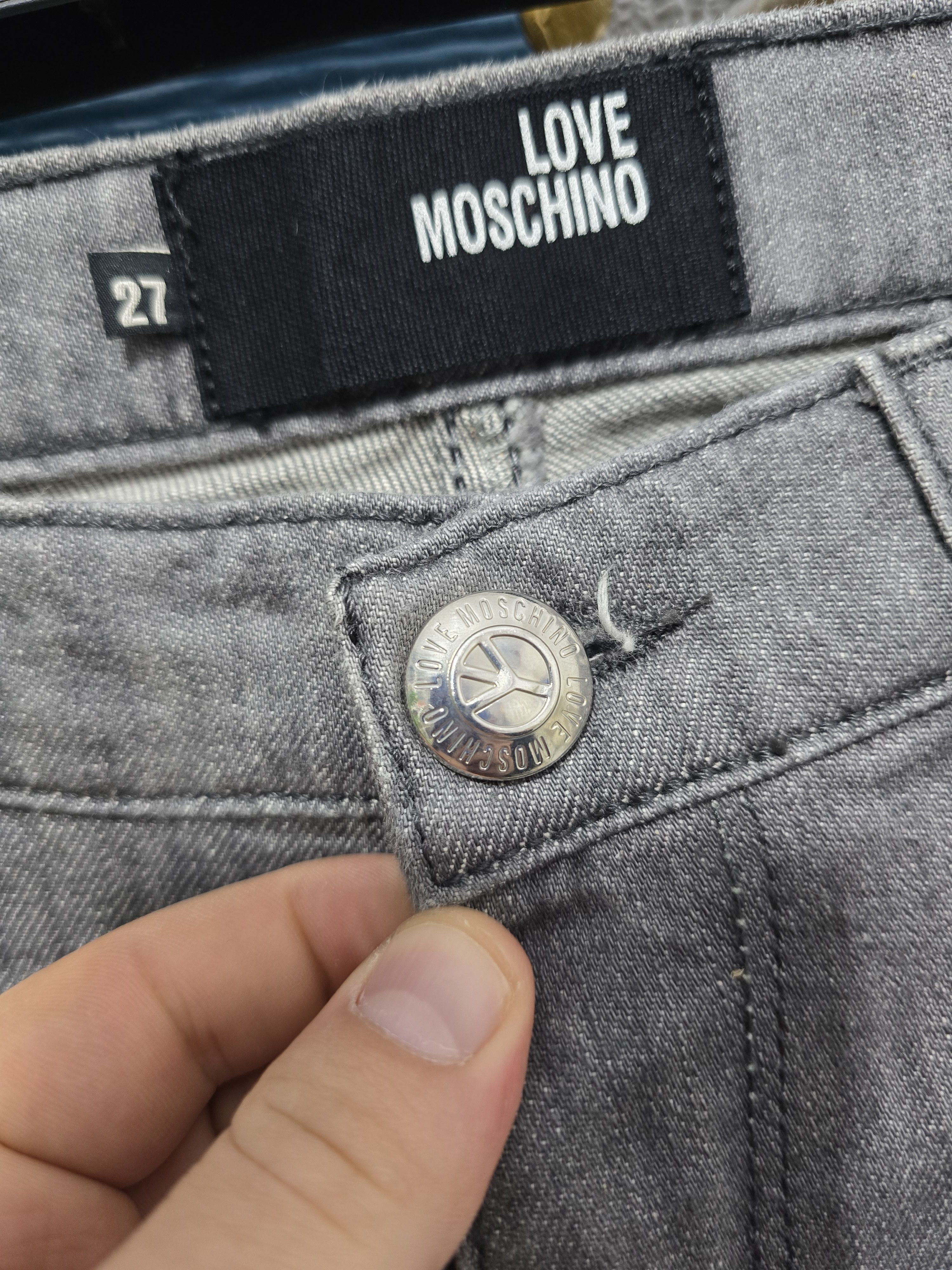 Love Moschino × Moschino MOSCHINO jeans women size small w27 never worn Size 27" / US 4 / IT 40 - 5 Thumbnail
