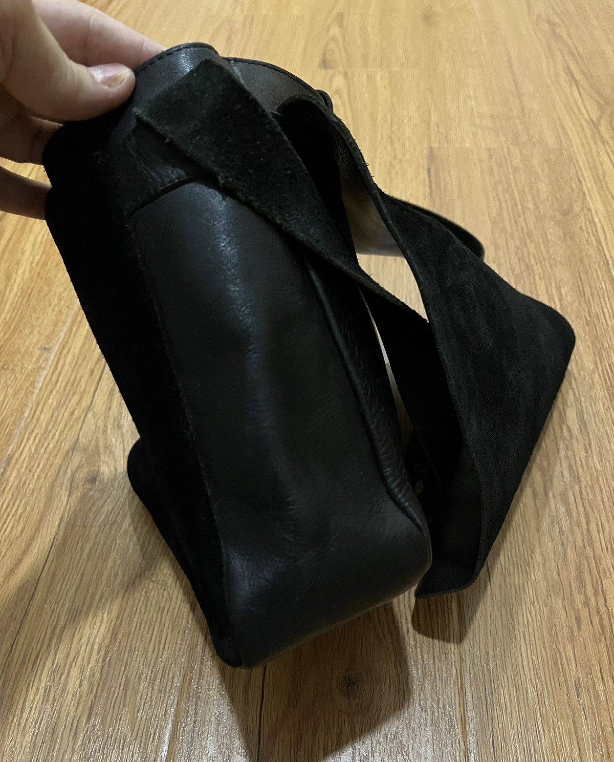Genuine Leather Genuine Leather suede sling bag shoulder bag Size ONE SIZE - 12 Thumbnail
