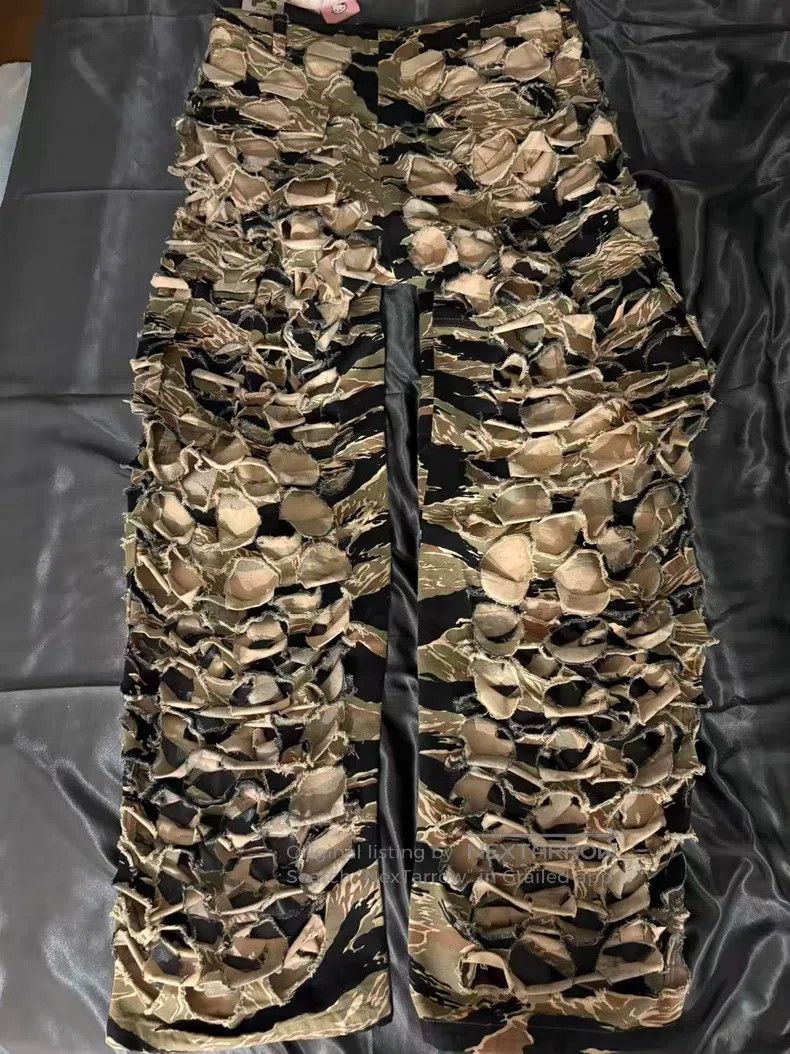 Vetements Vetements size M Camo pants Size US 27 - 2 Thumbnail