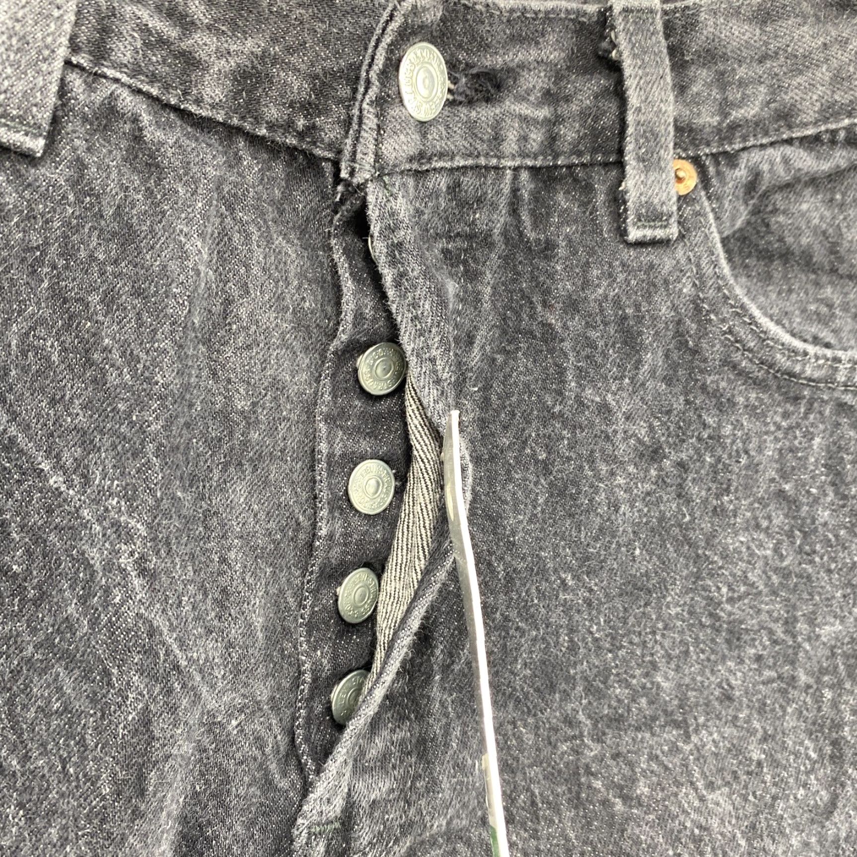 Levi's Vintage Levi’s Women’s USA Made Button Fly Black Denim Jeans Size 13 Jeans Womens USA Made Button Fly Black Denim Levi’s 13 Size 34" / US 12 / IT 48 - 4 Thumbnail