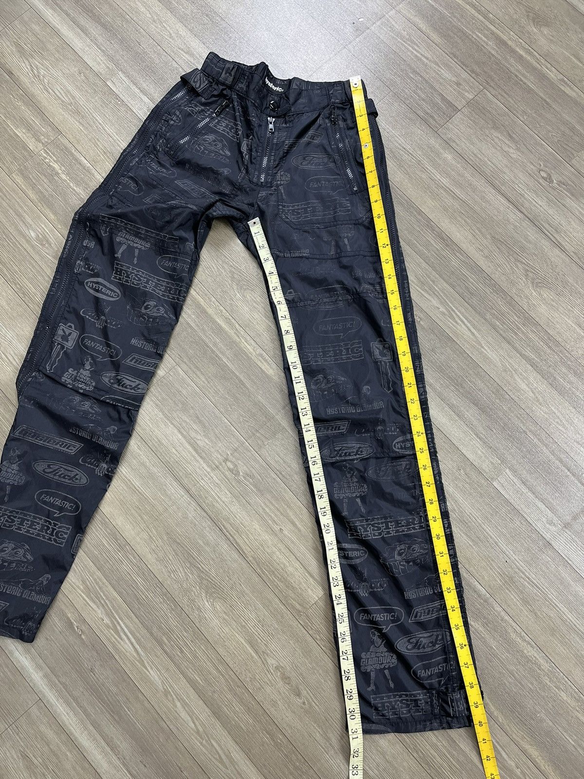 Hysteric Glamour 🇯🇵Vintage Hysteric Glamour AOP Multizipper Parachute Pants Size US 27 - 19 Thumbnail