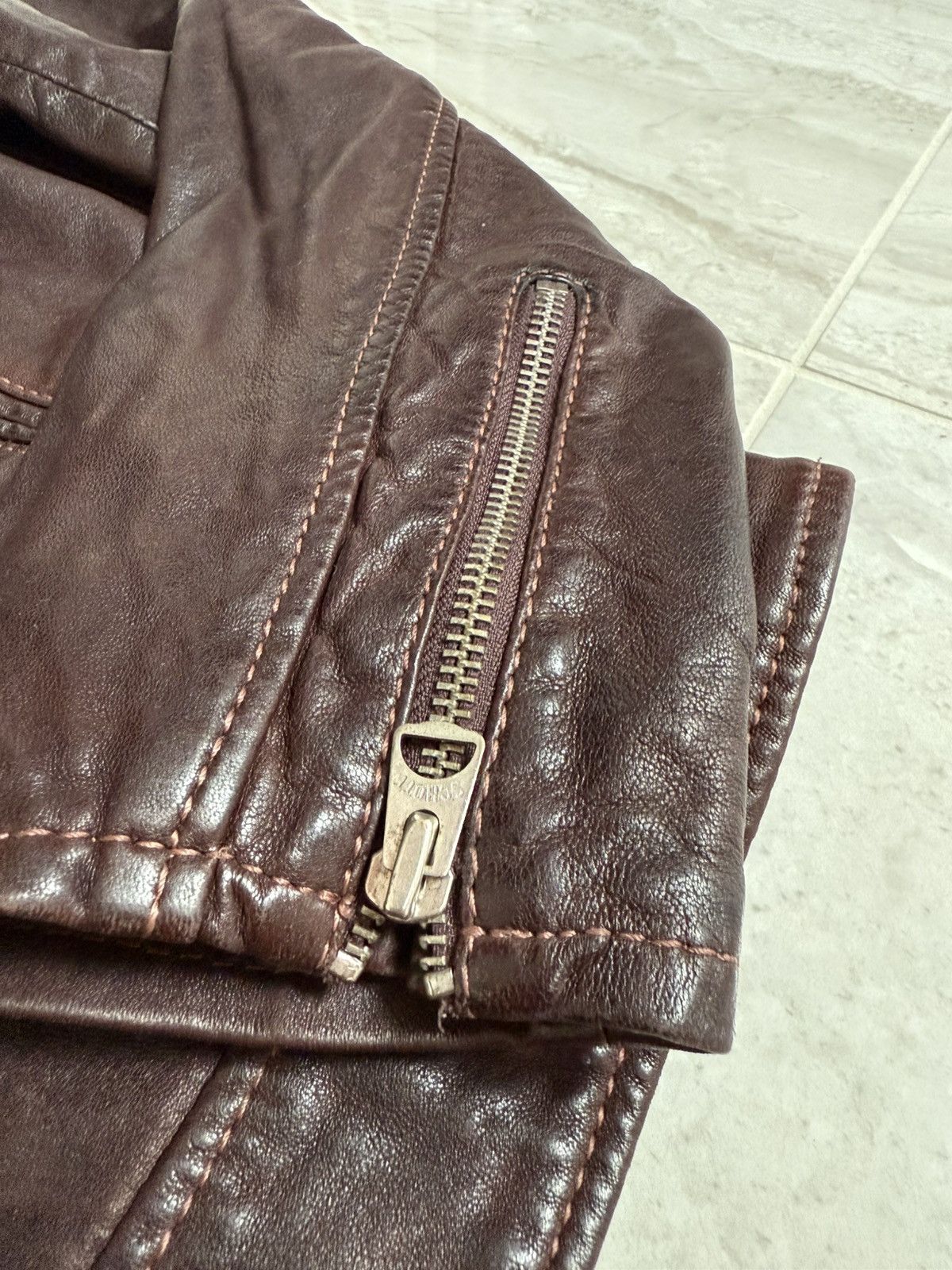 Schott Schott NYC Perfecto Leather Jacket – Deadstock – Made in USA Size M / US 6-8 / IT 42-44 - 8 Thumbnail